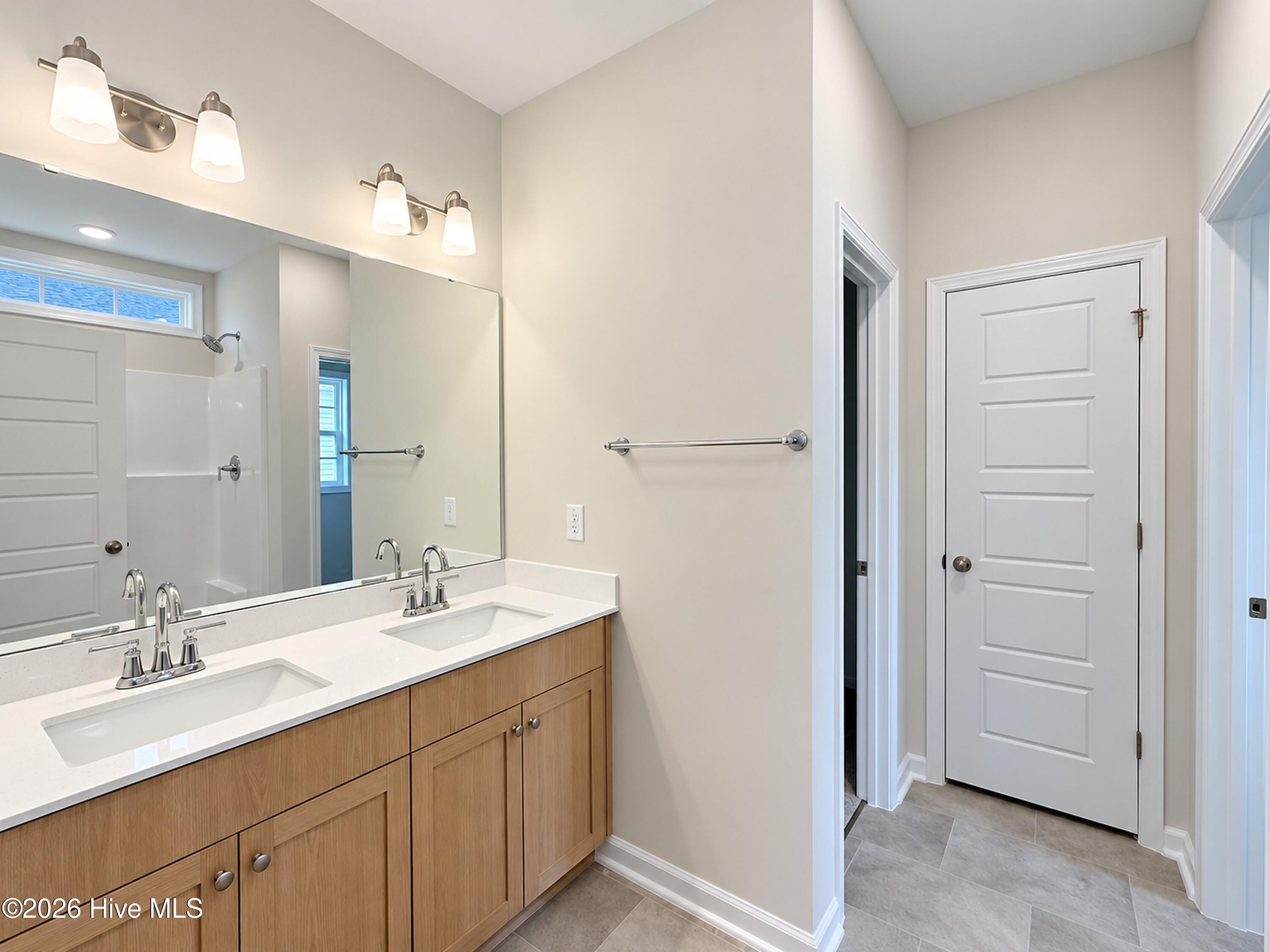 39 E Emily Gardens Drive Property Photo 10