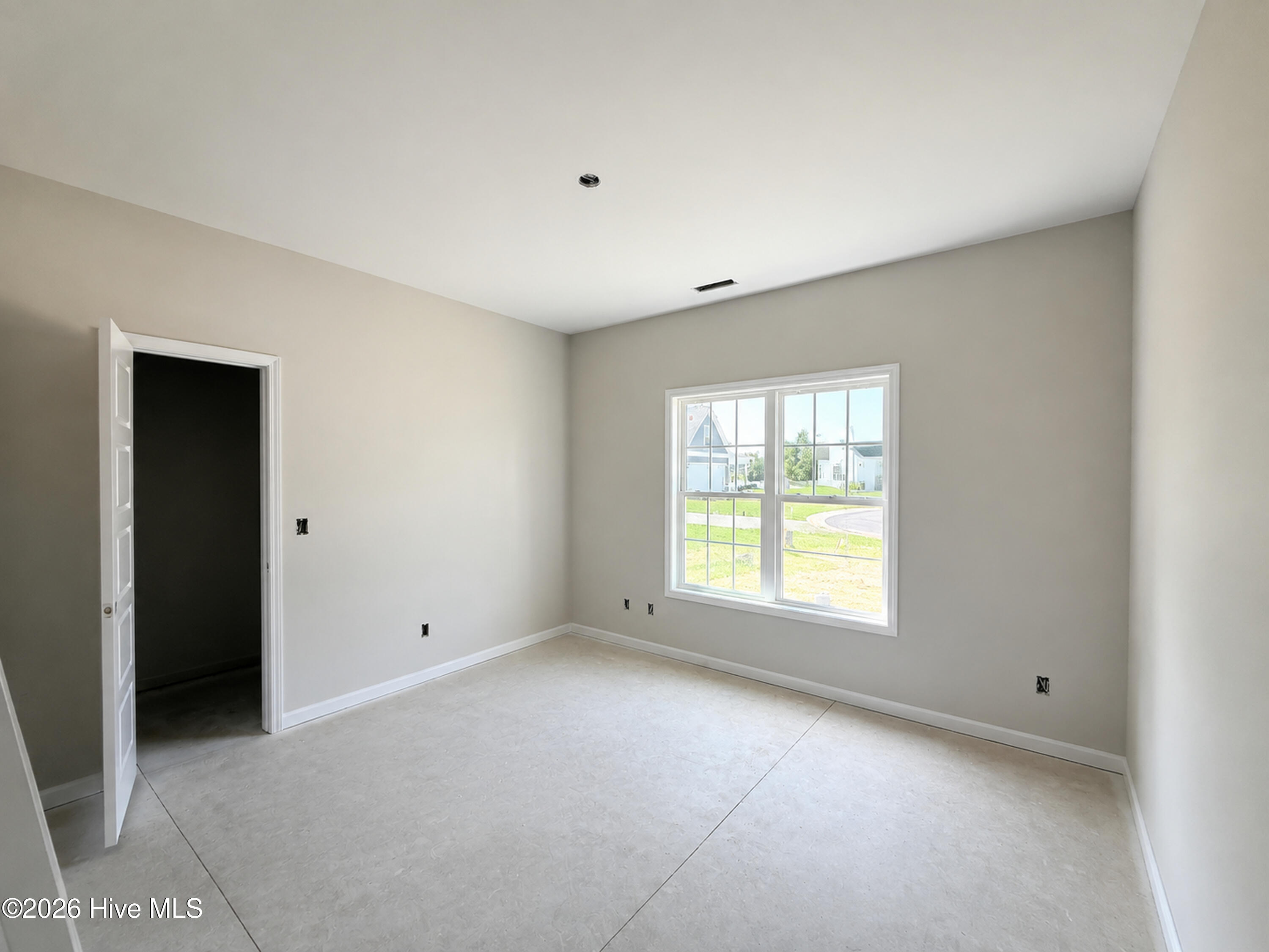 39 E Emily Gardens Drive Property Photo 12