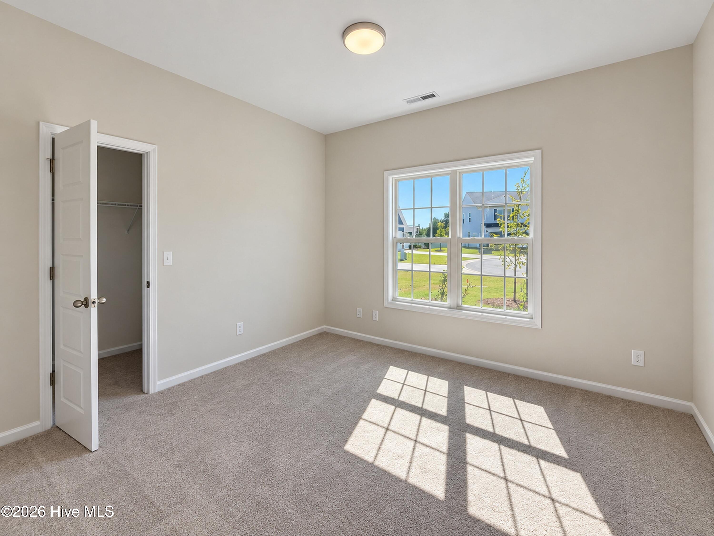 39 E Emily Gardens Drive Property Photo 14