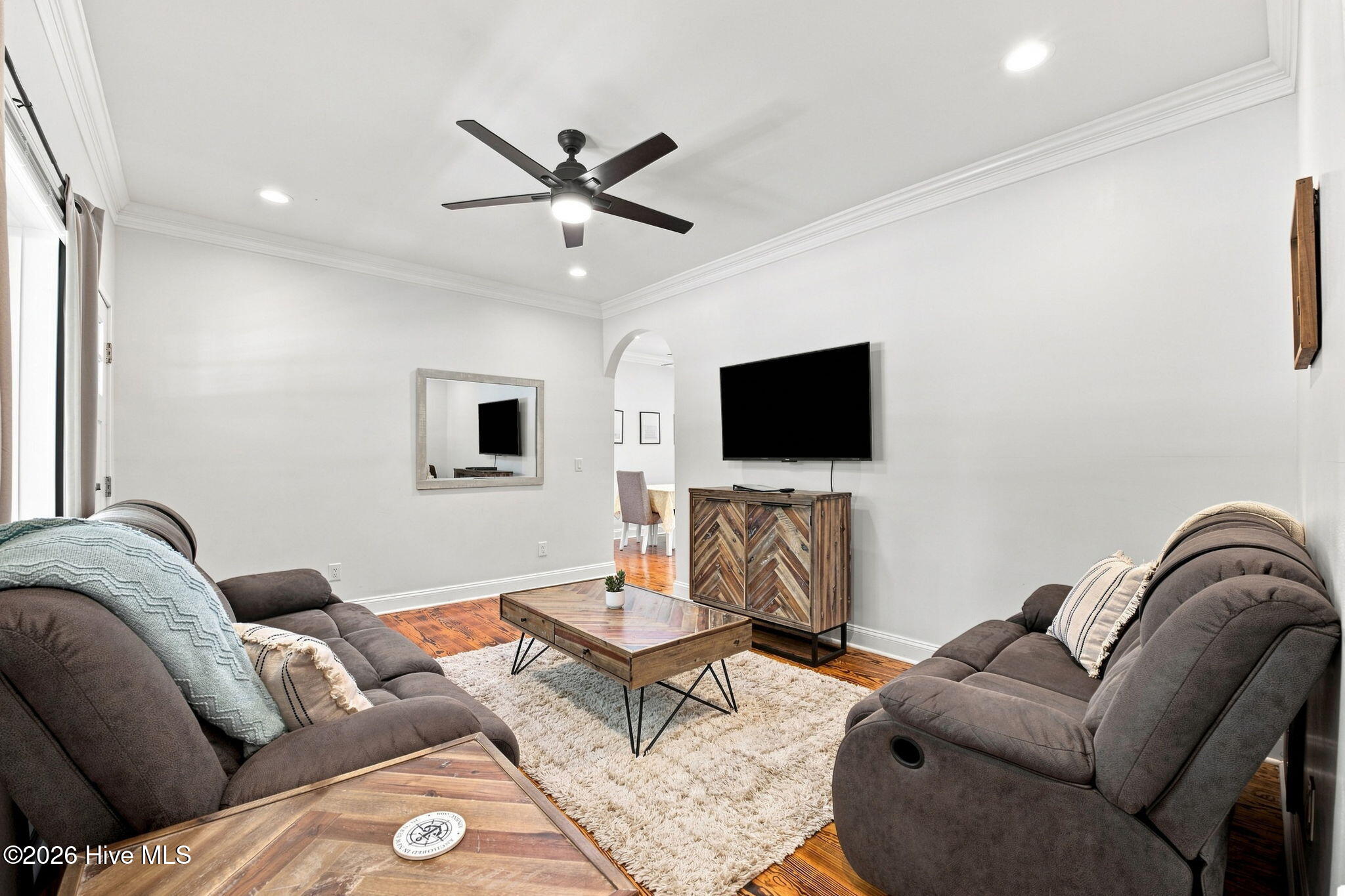 1422 Park Avenue Property Photo 11