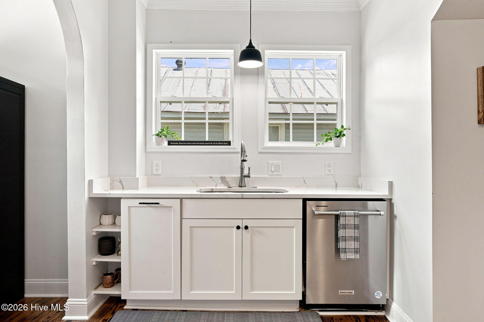1422 Park Avenue Property Photo 16