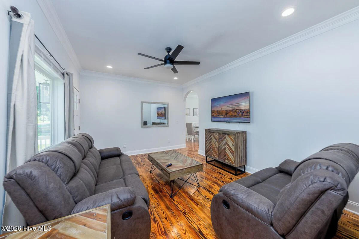 1422 Park Avenue Property Photo 29