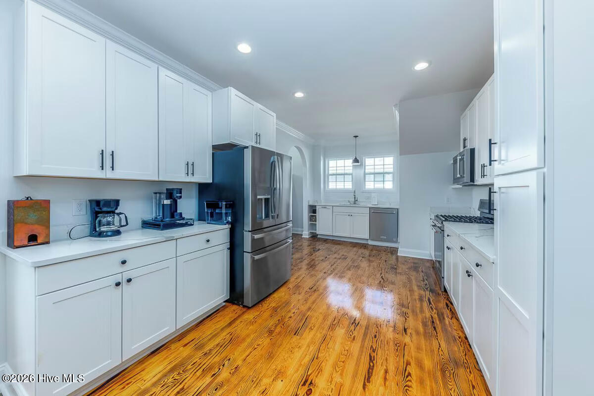 1422 Park Avenue Property Photo 31