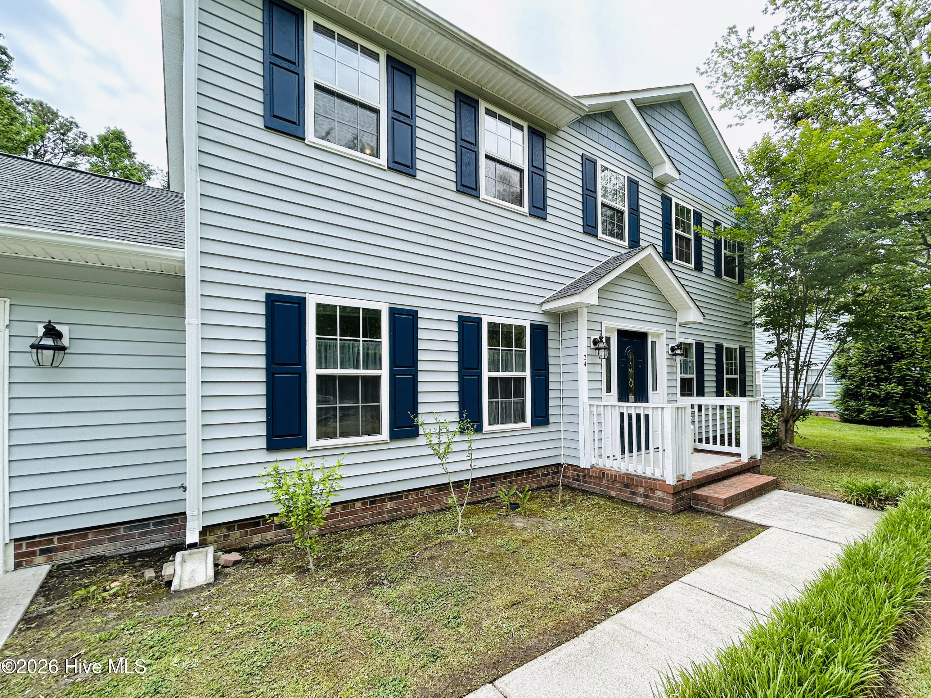 124 Empire Boulevard Property Photo 4