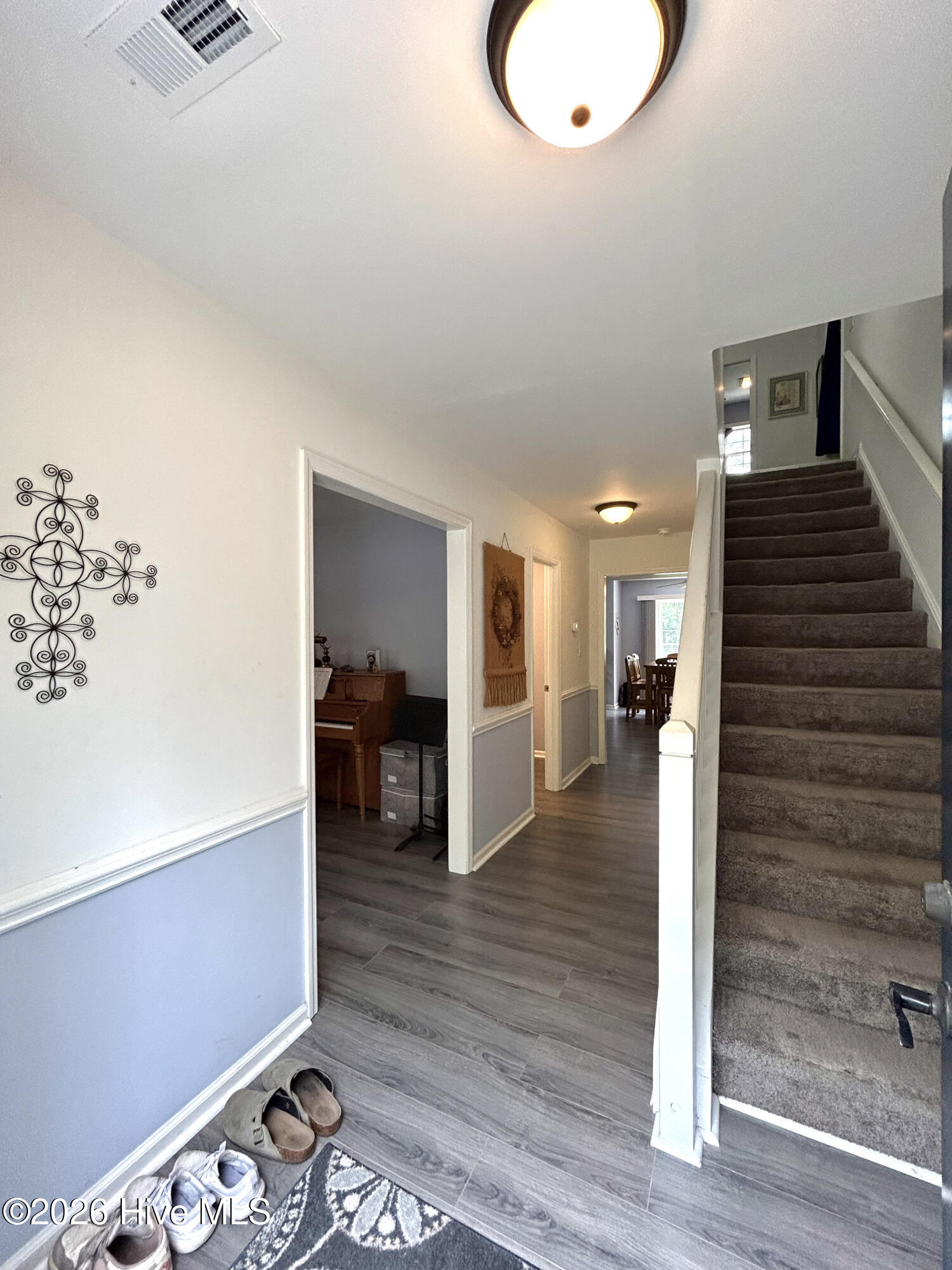 124 Empire Boulevard Property Photo 13