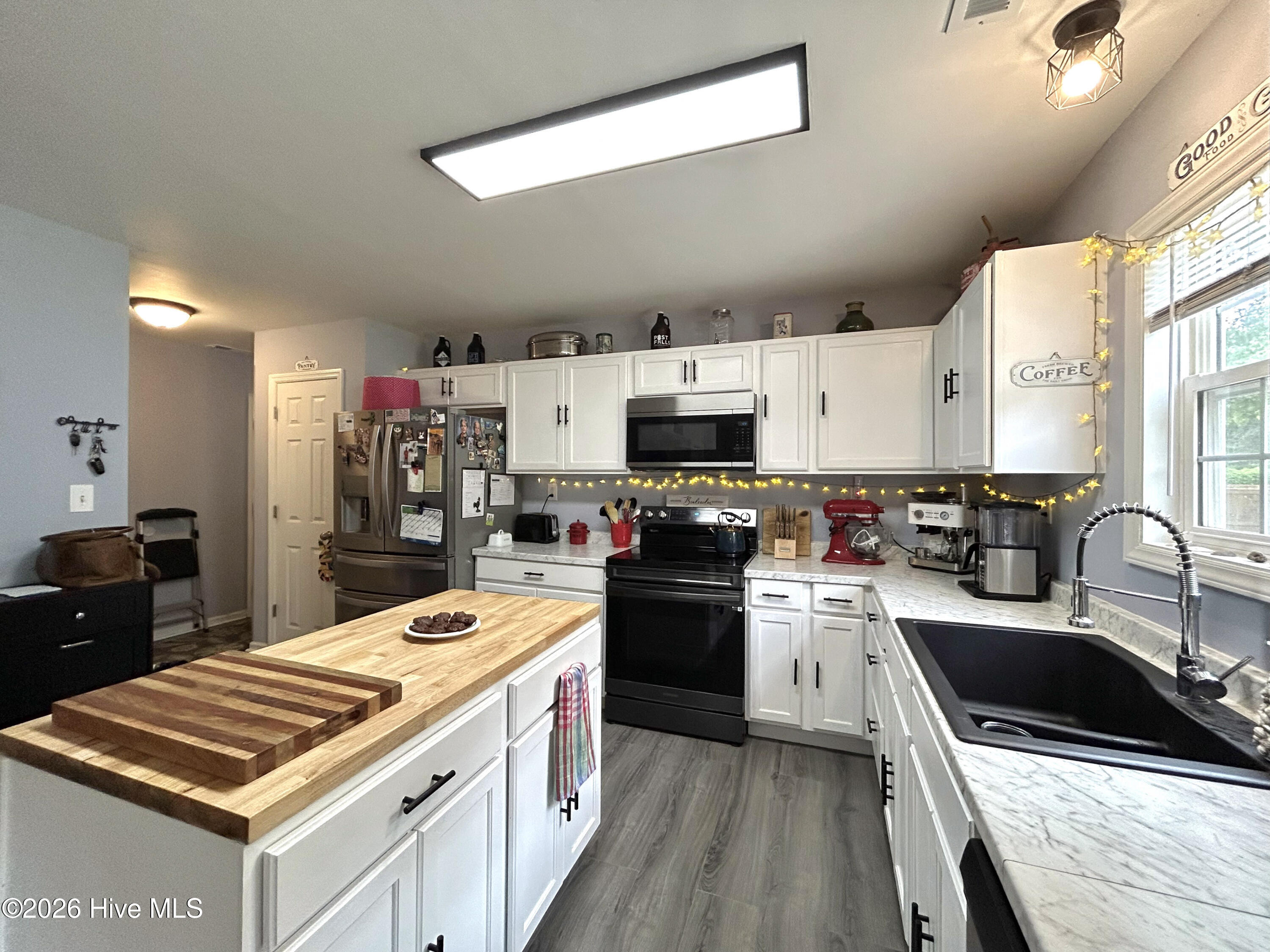 124 Empire Boulevard Property Photo 29