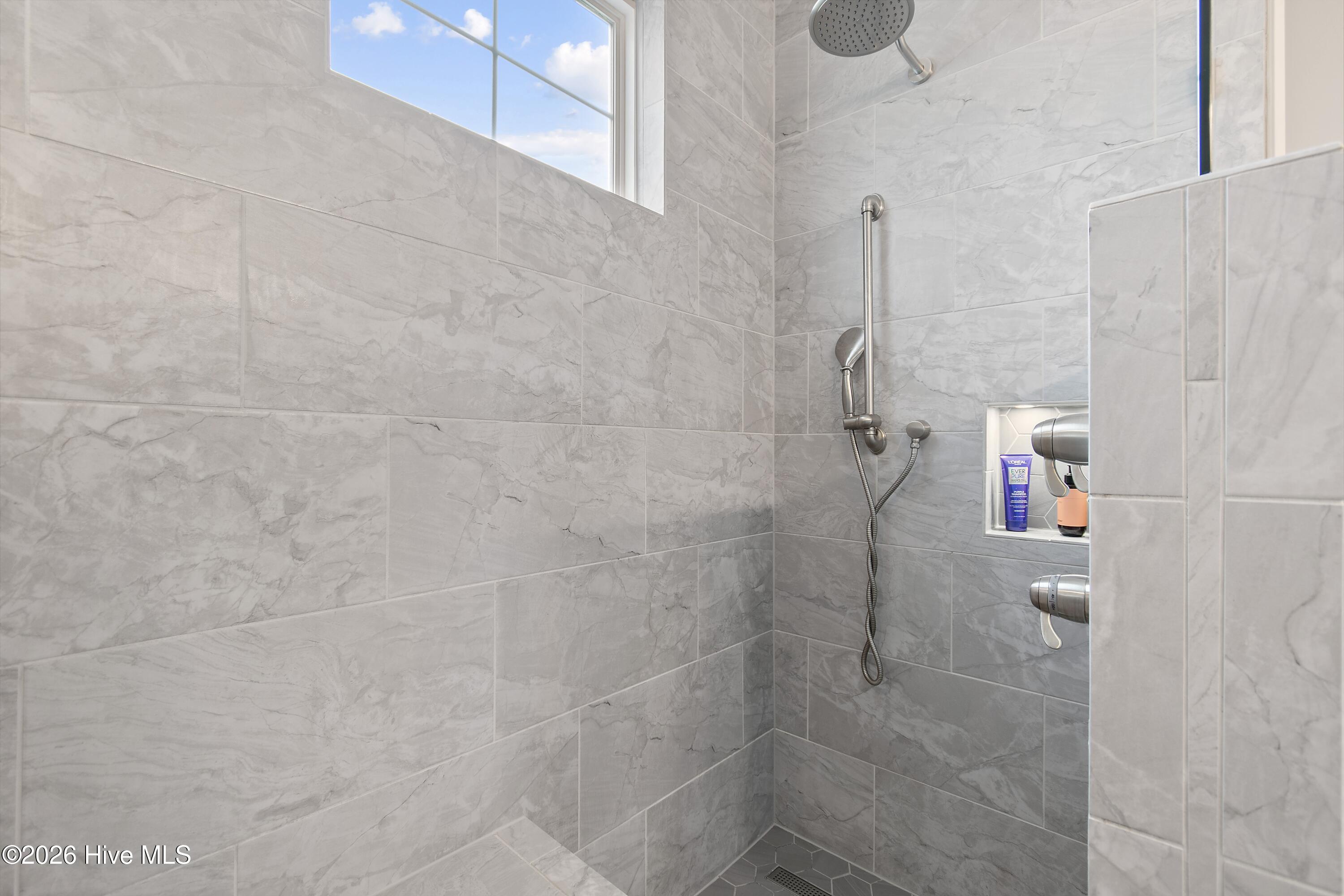 1105 Sunridge Drive Property Photo 23