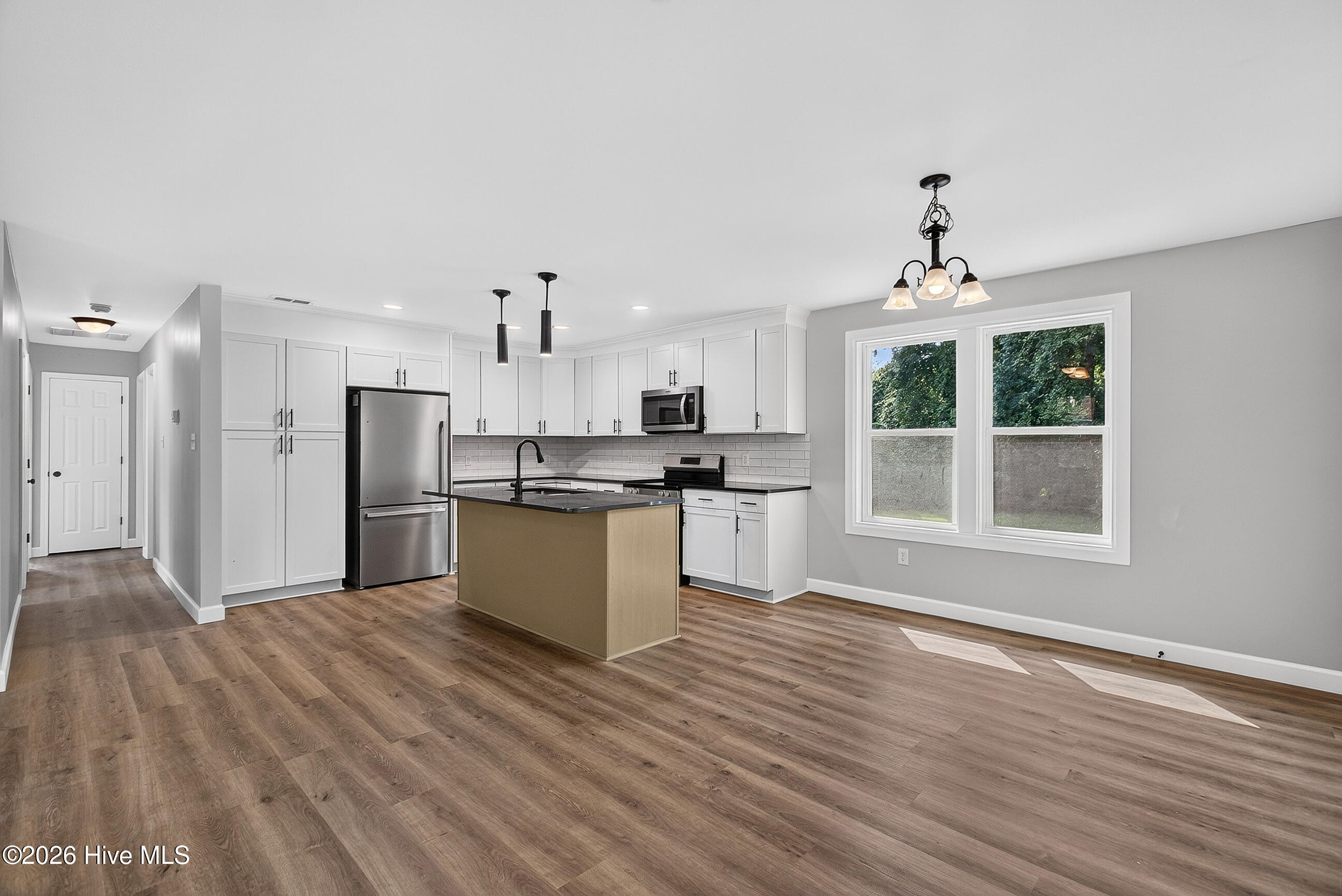 13 Bosco Drive Property Photo 8