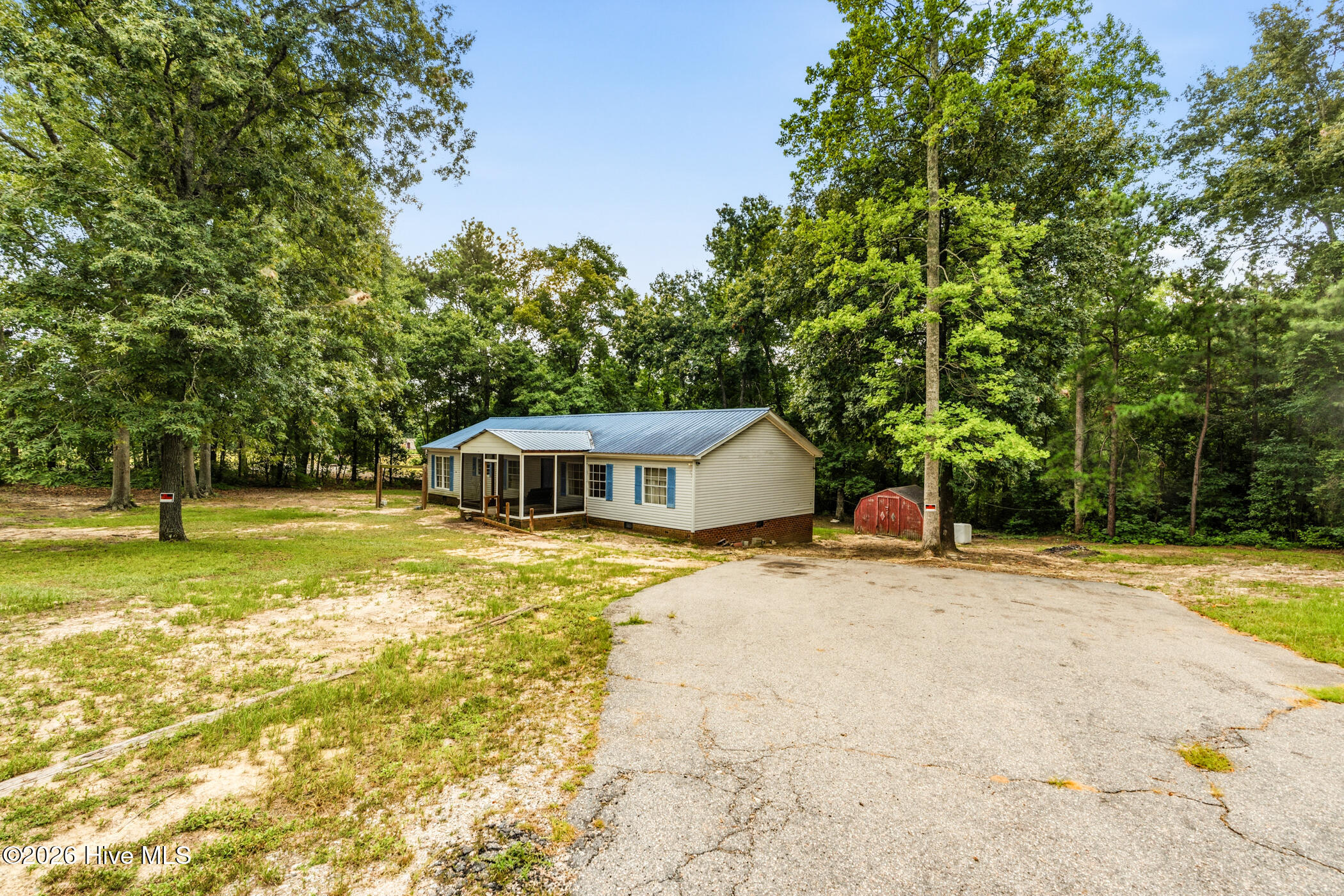 352 Northside Drive Property Photo 6