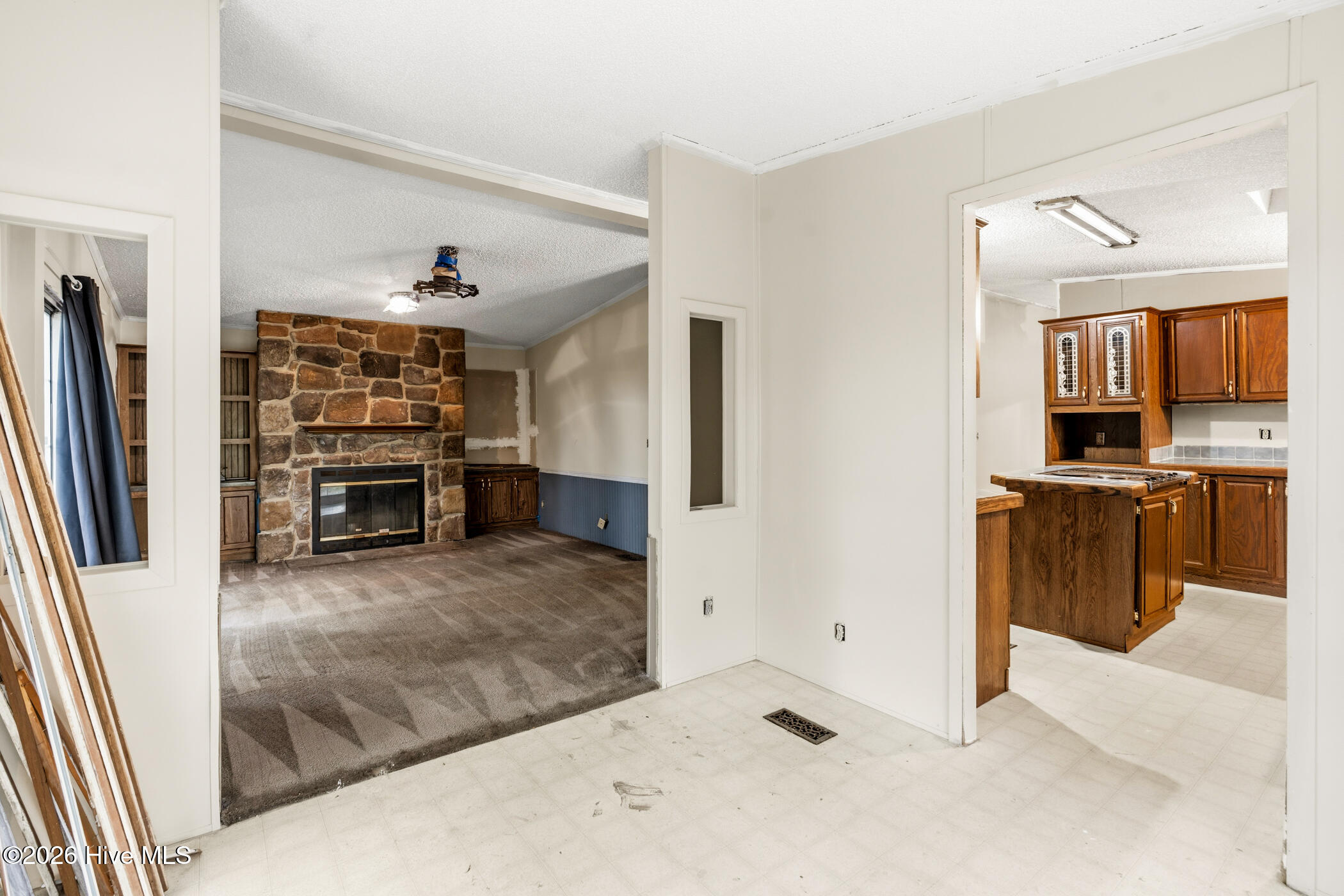 352 Northside Drive Property Photo 19