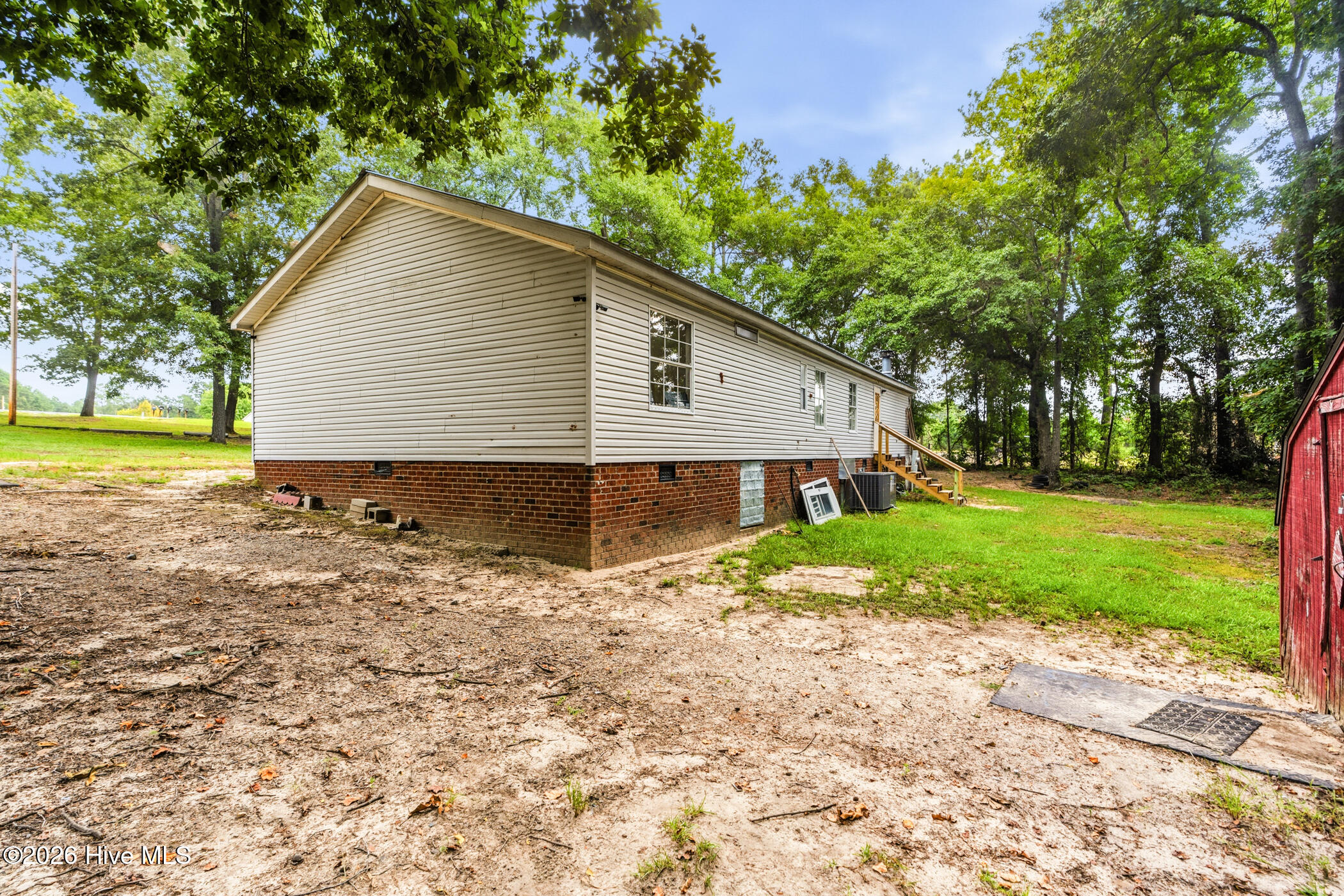 352 Northside Drive Property Photo 33