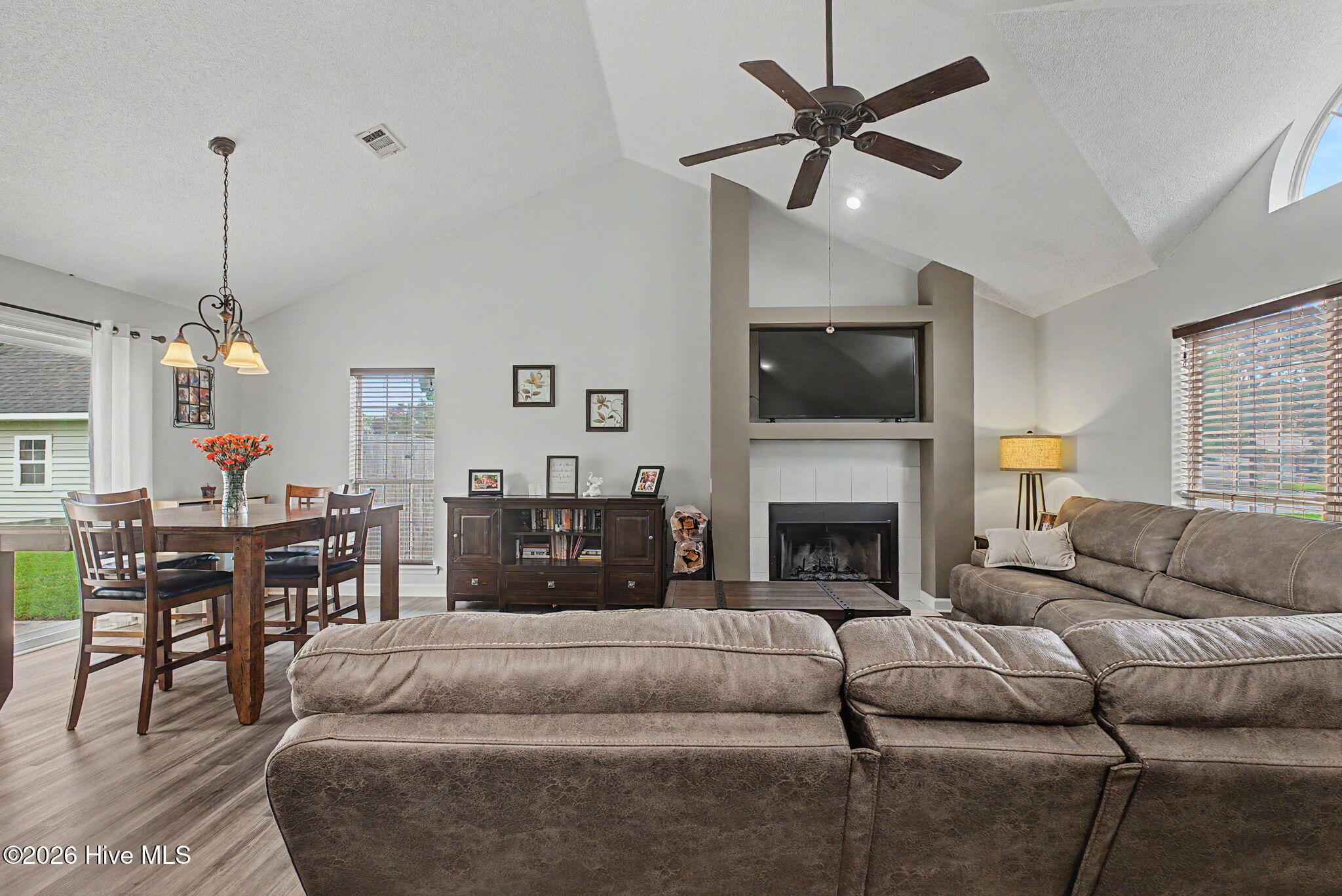 277 Maywood Drive Property Photo 4