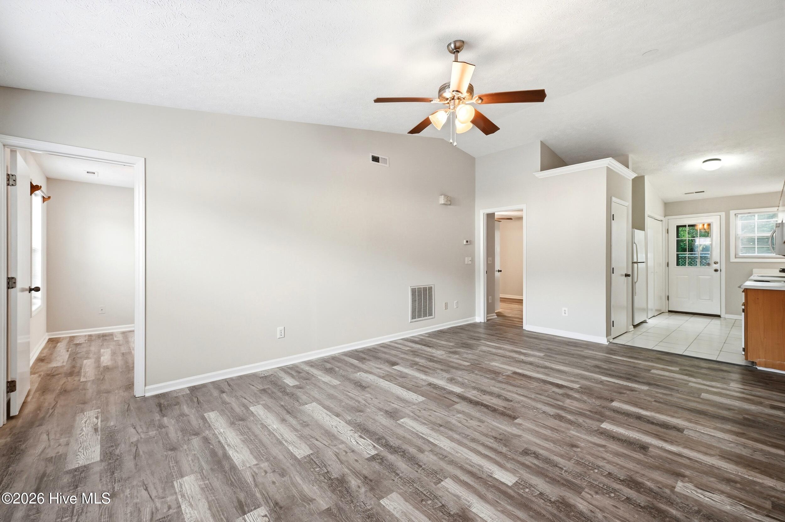 711 Varsity Drive Property Photo 8
