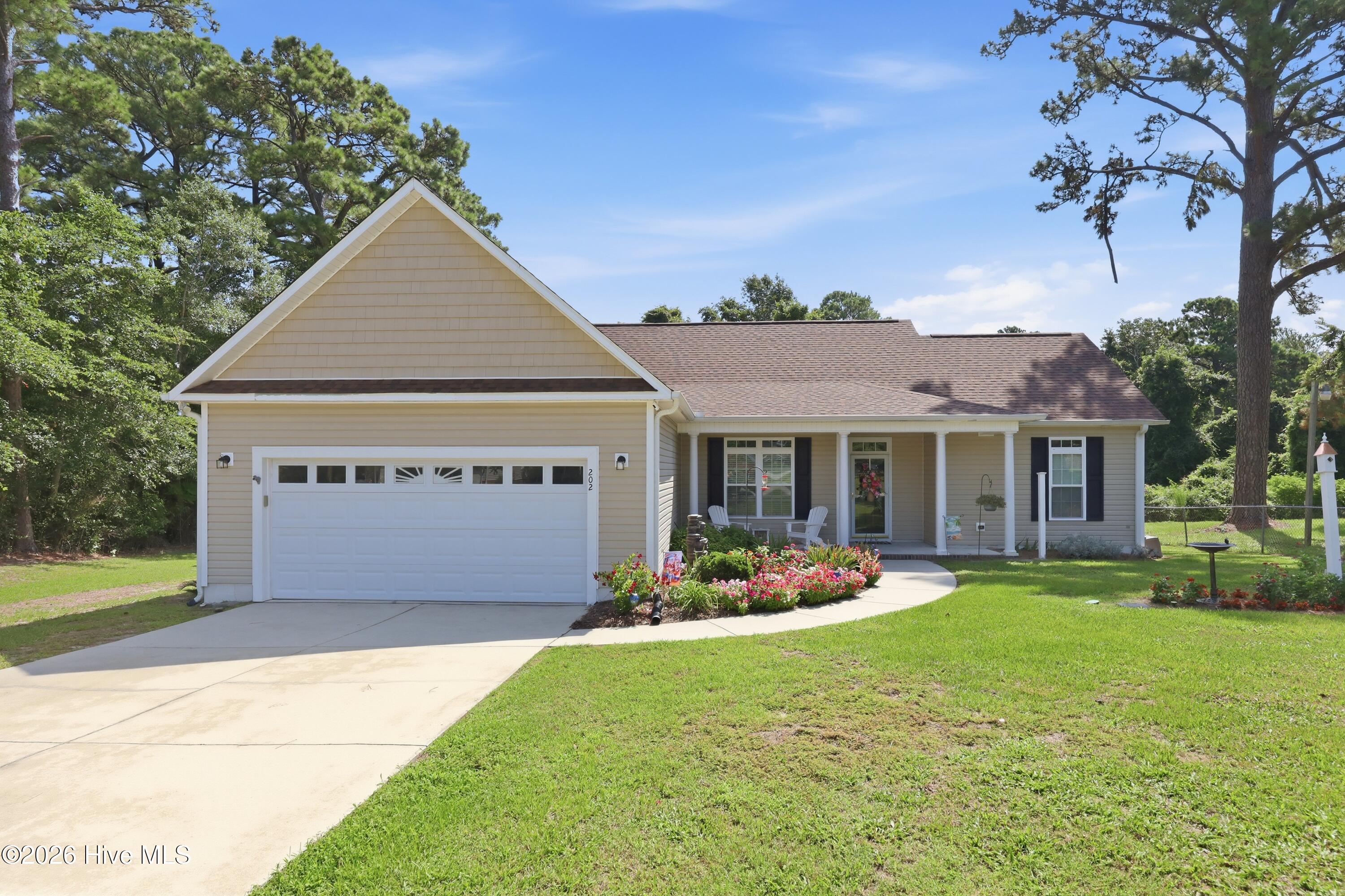 202 Fox Drive Property Photo 1