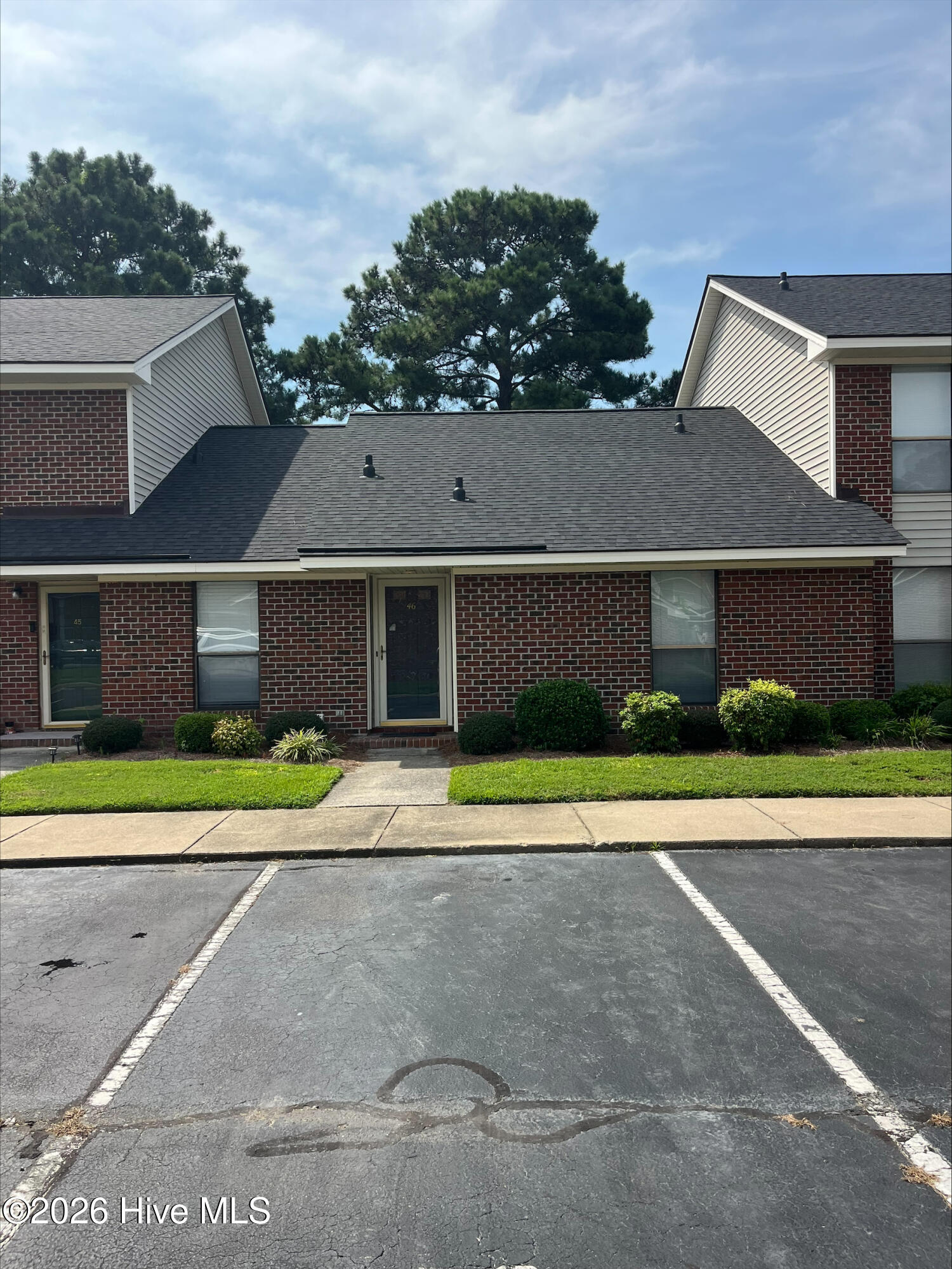 46 Upton Drive Property Photo 1
