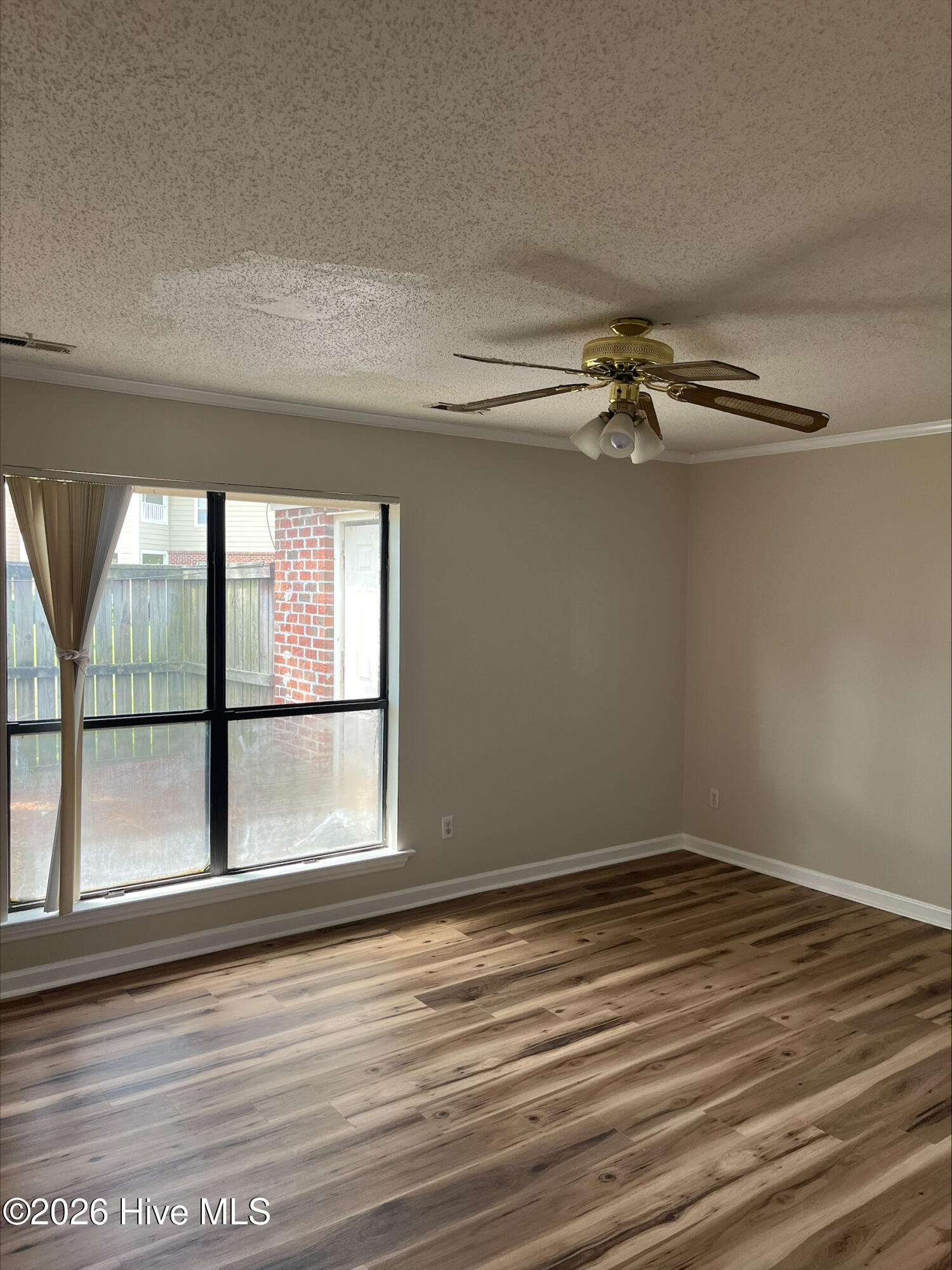 46 Upton Drive Property Photo 4