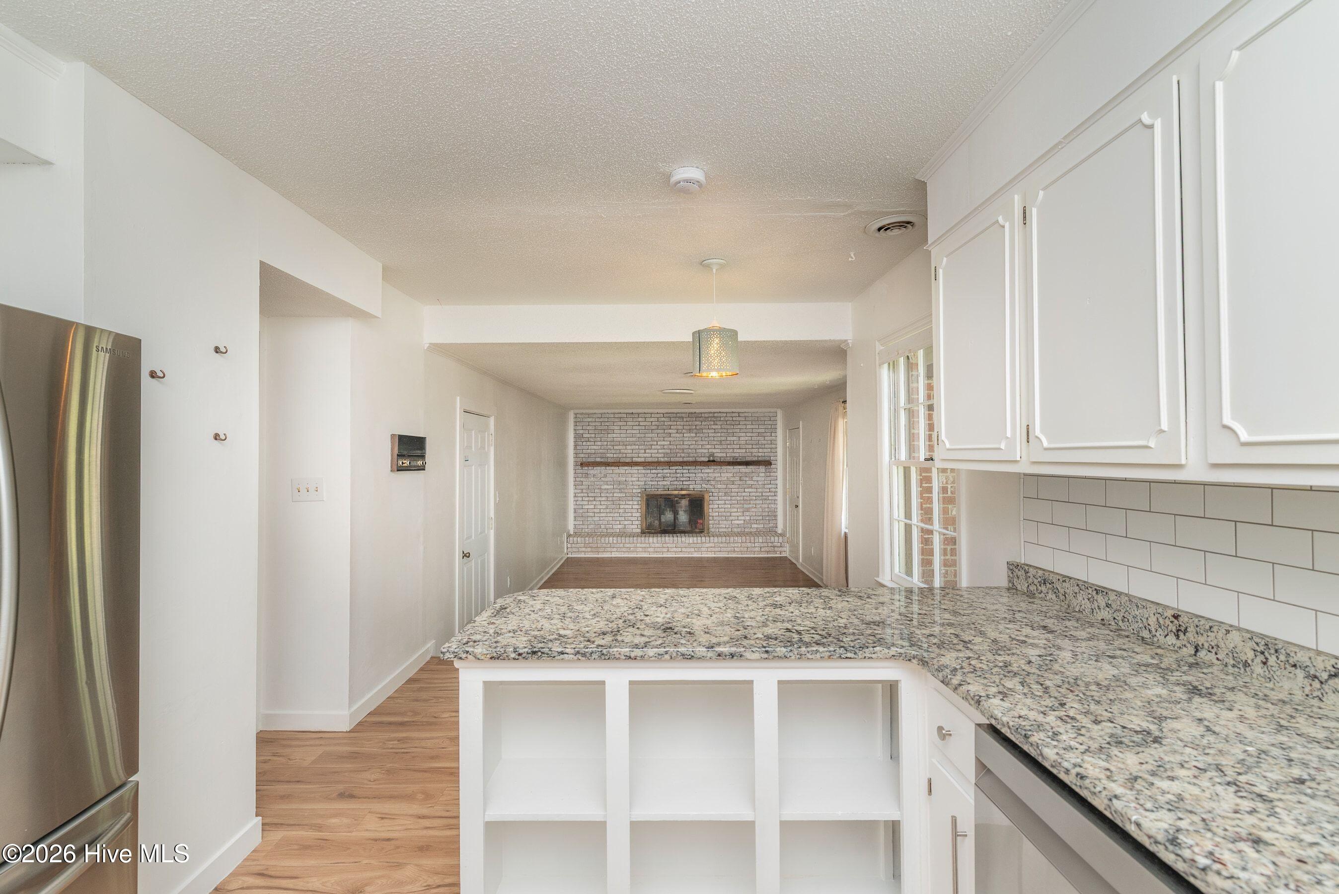 4327 Sun Valley Place Property Photo 12