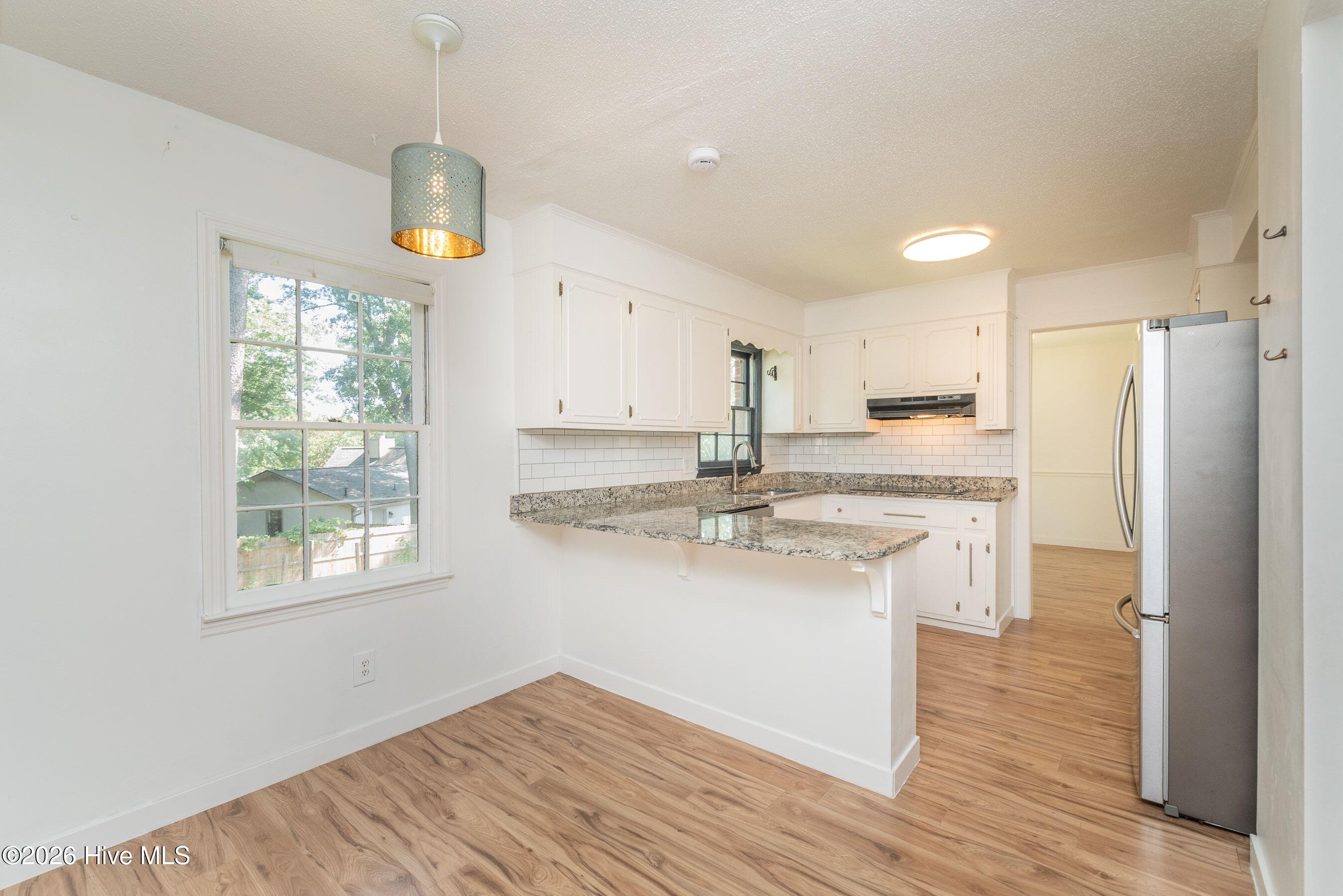 4327 Sun Valley Place Property Photo 14