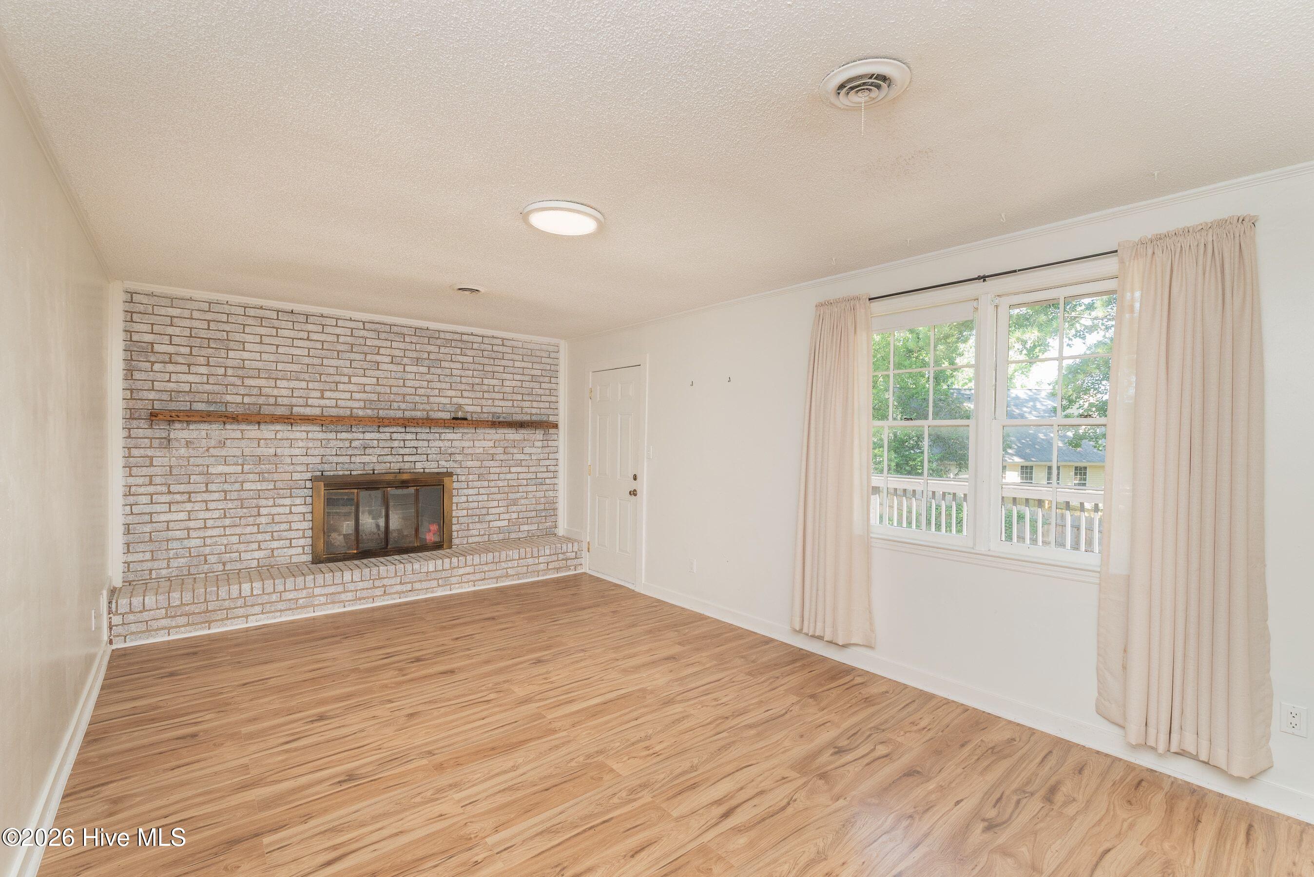 4327 Sun Valley Place Property Photo 15