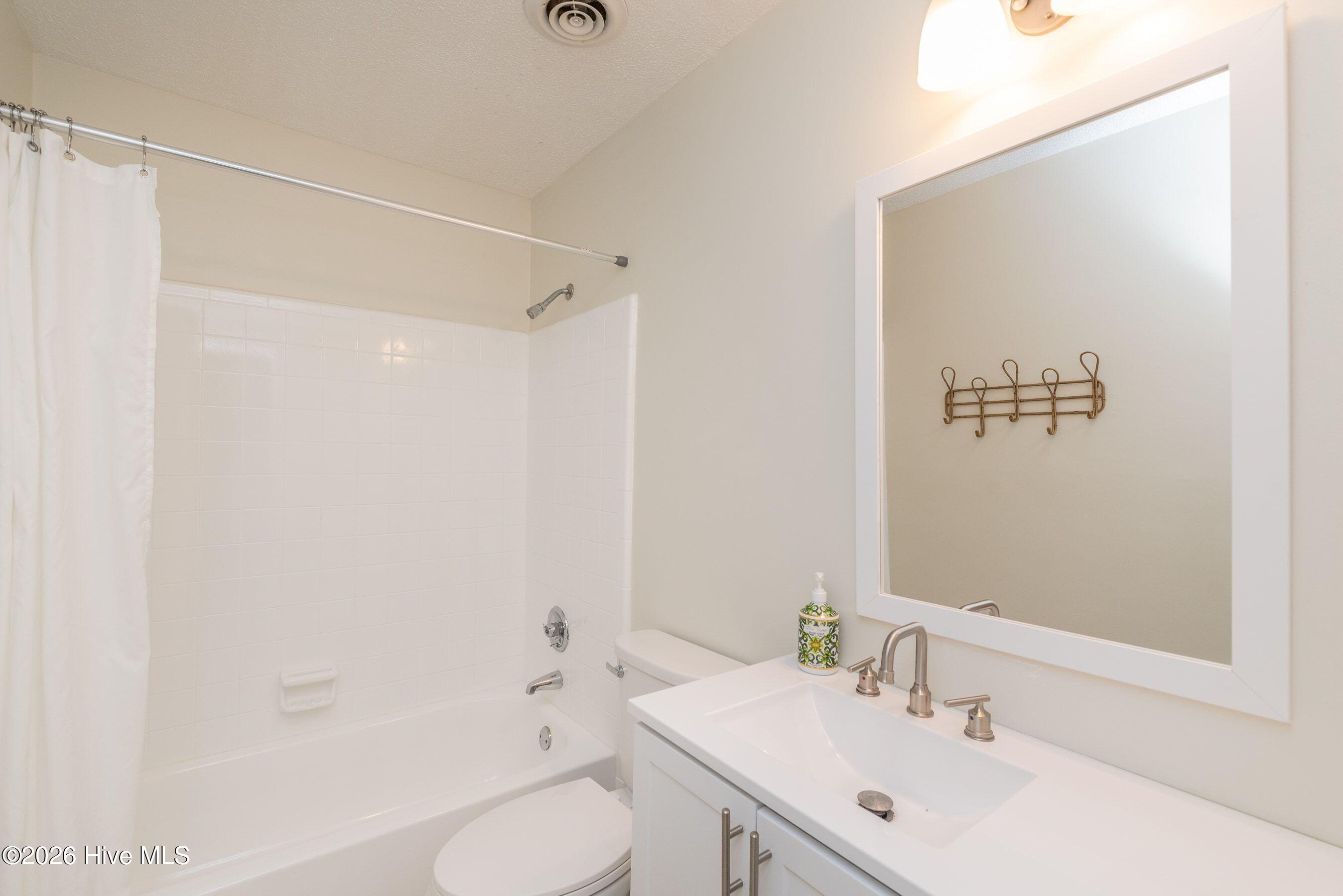 4327 Sun Valley Place Property Photo 22