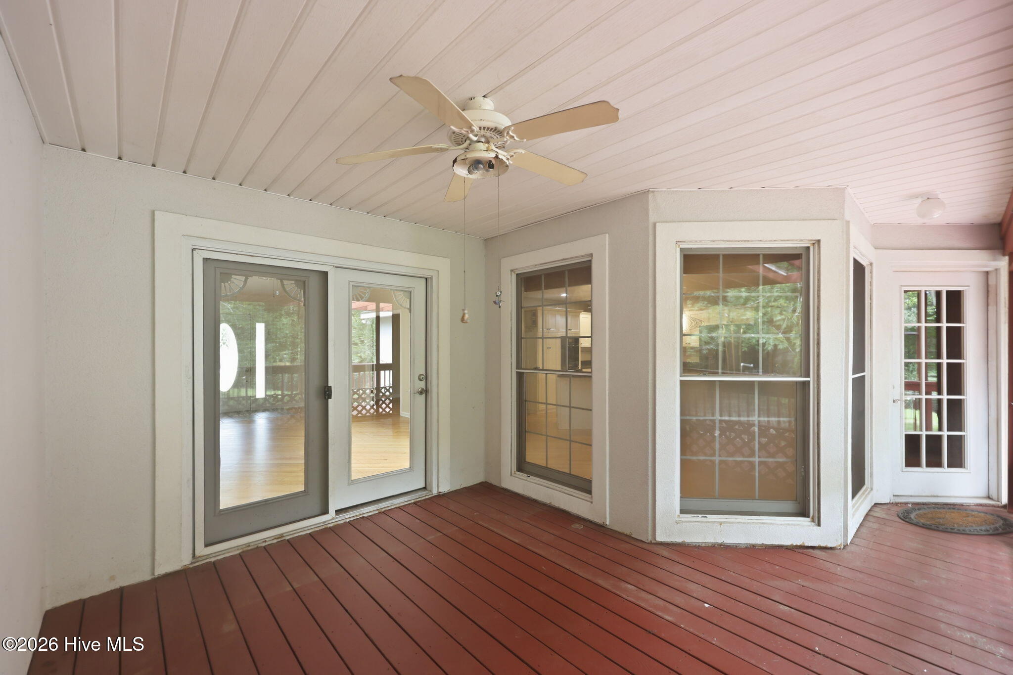 134 Longwood Drive Property Photo 9