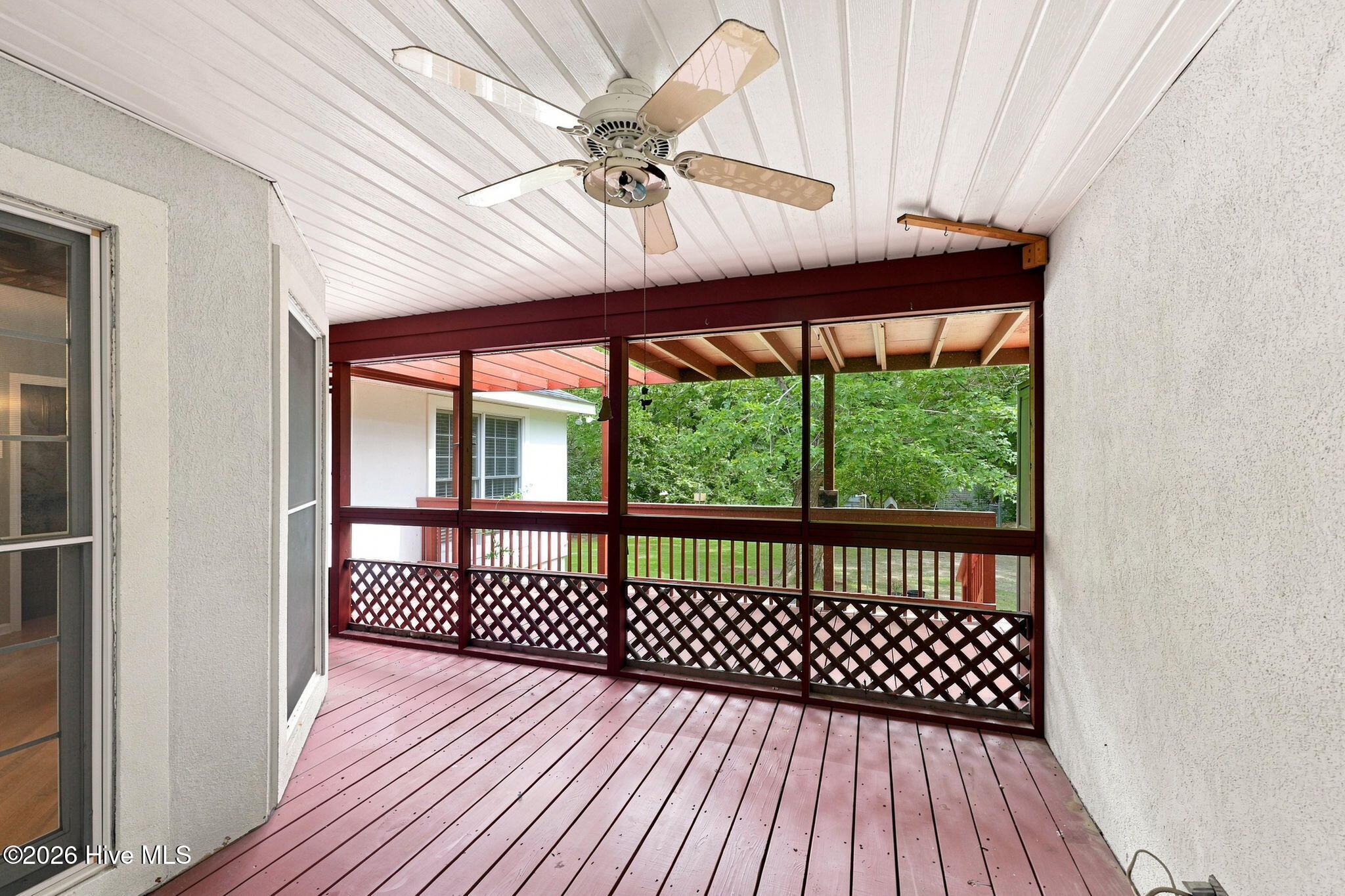 134 Longwood Drive Property Photo 10