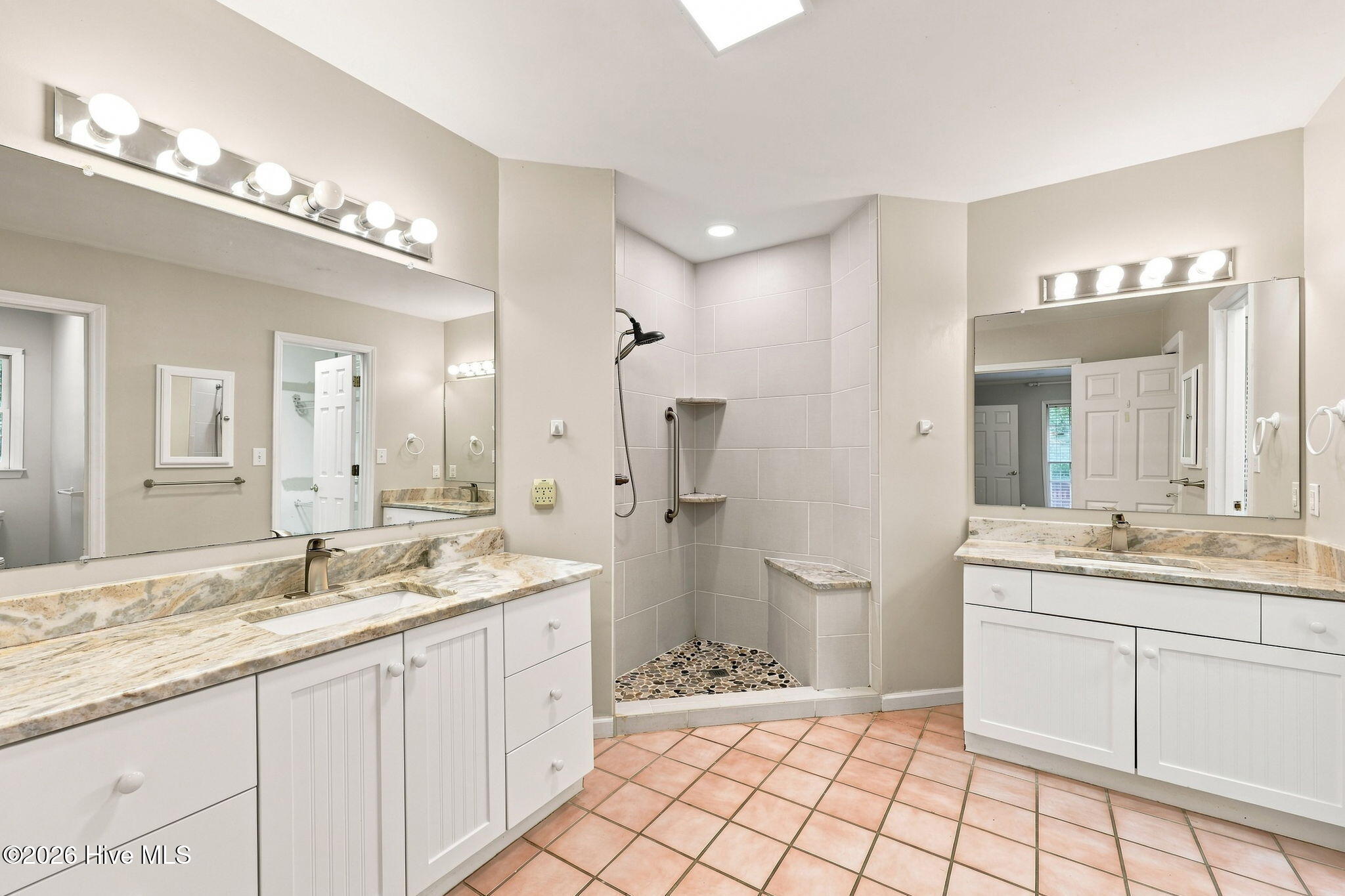134 Longwood Drive Property Photo 34