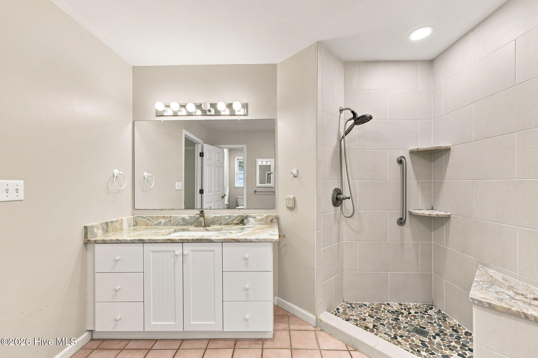 134 Longwood Drive Property Photo 35