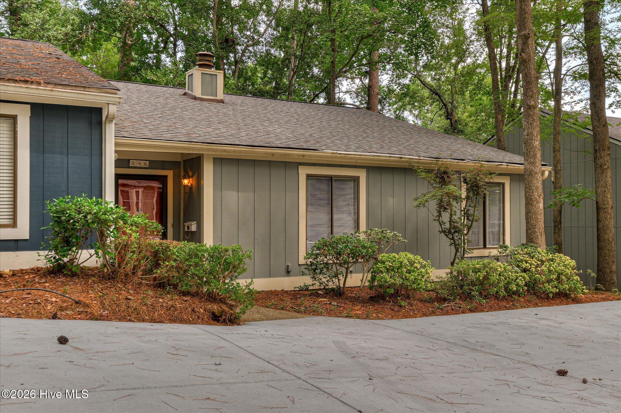 846 Wimbledon Drive Property Photo 2