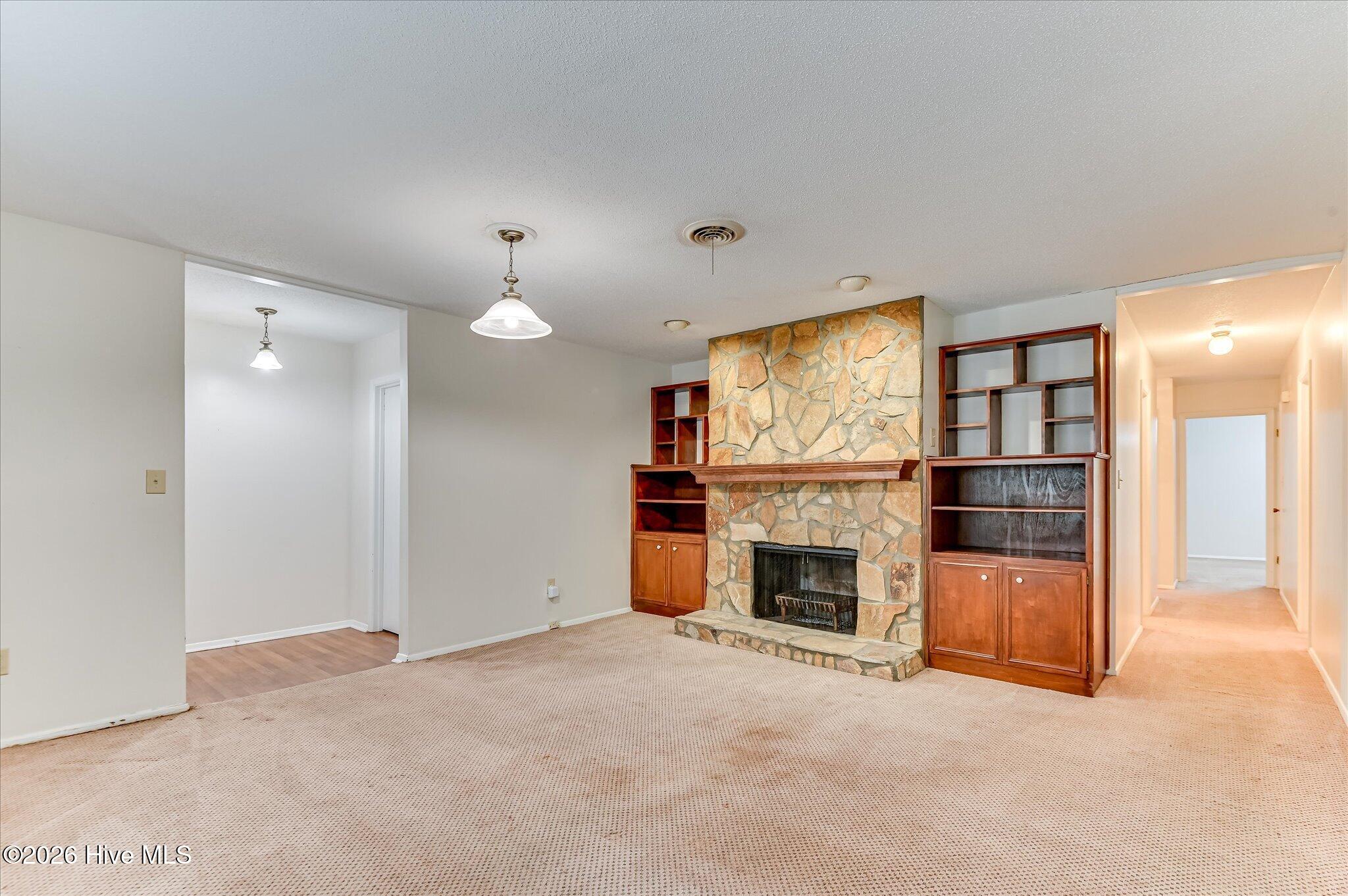 846 Wimbledon Drive Property Photo 7