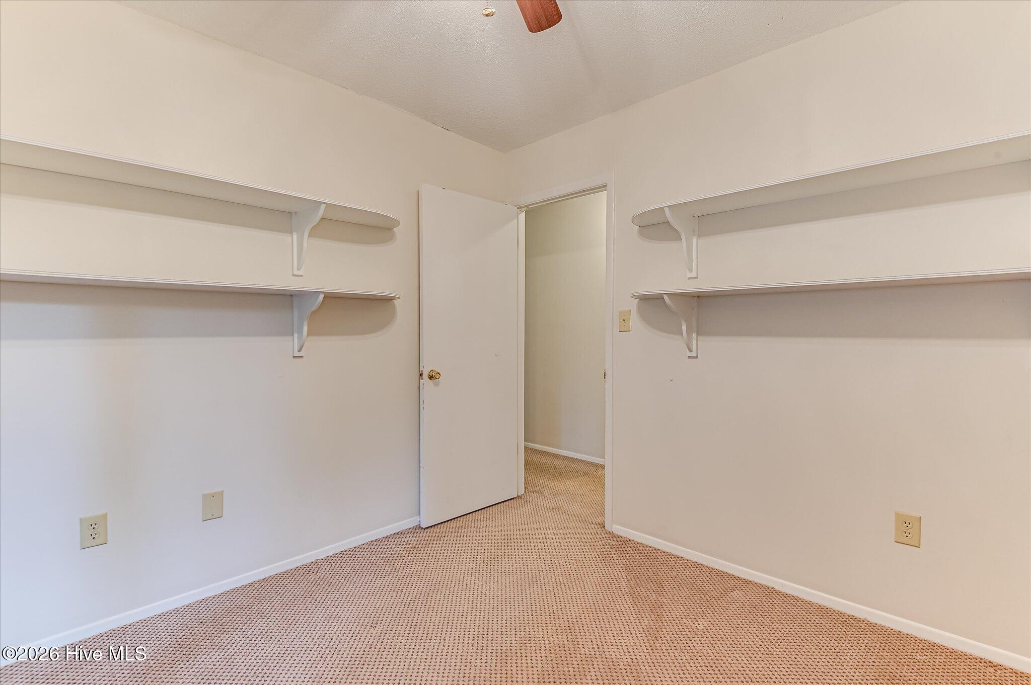 846 Wimbledon Drive Property Photo 30