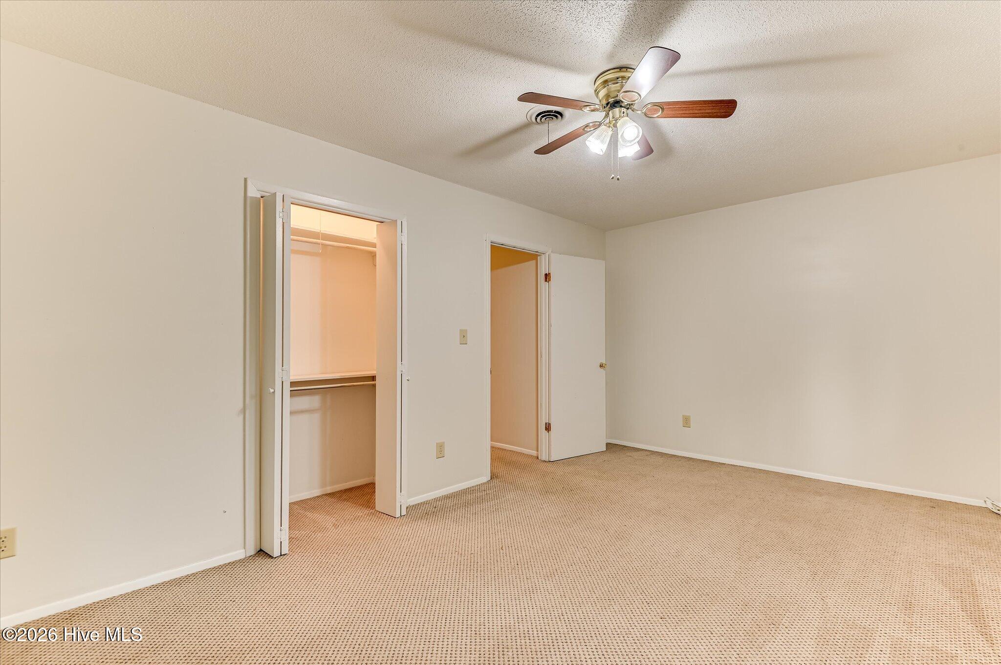 846 Wimbledon Drive Property Photo 33