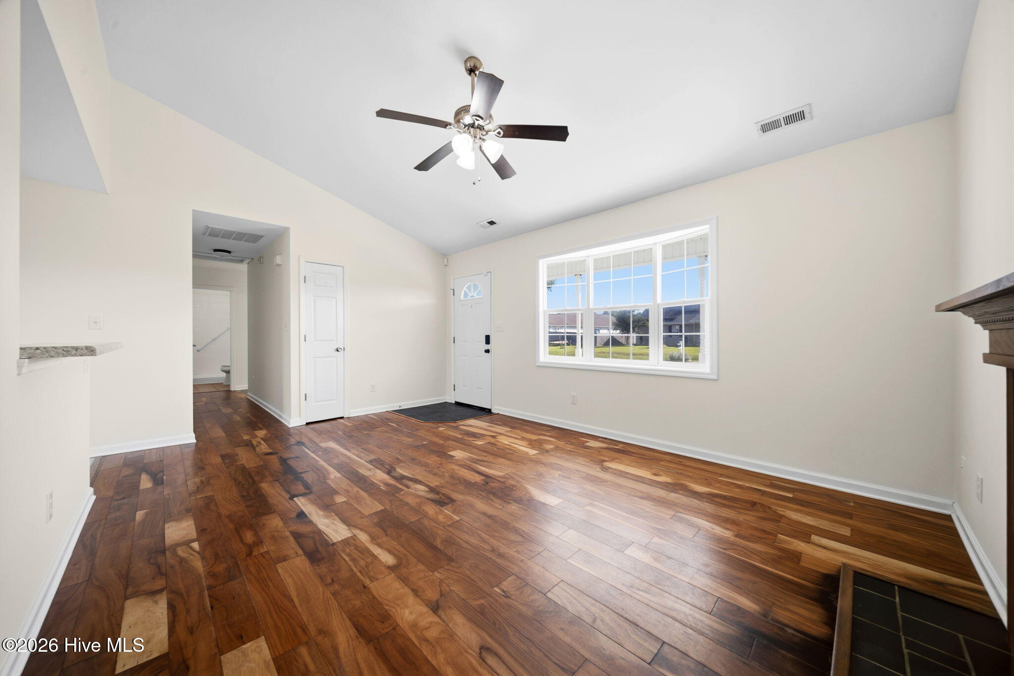 700 Covington Court Property Photo 8