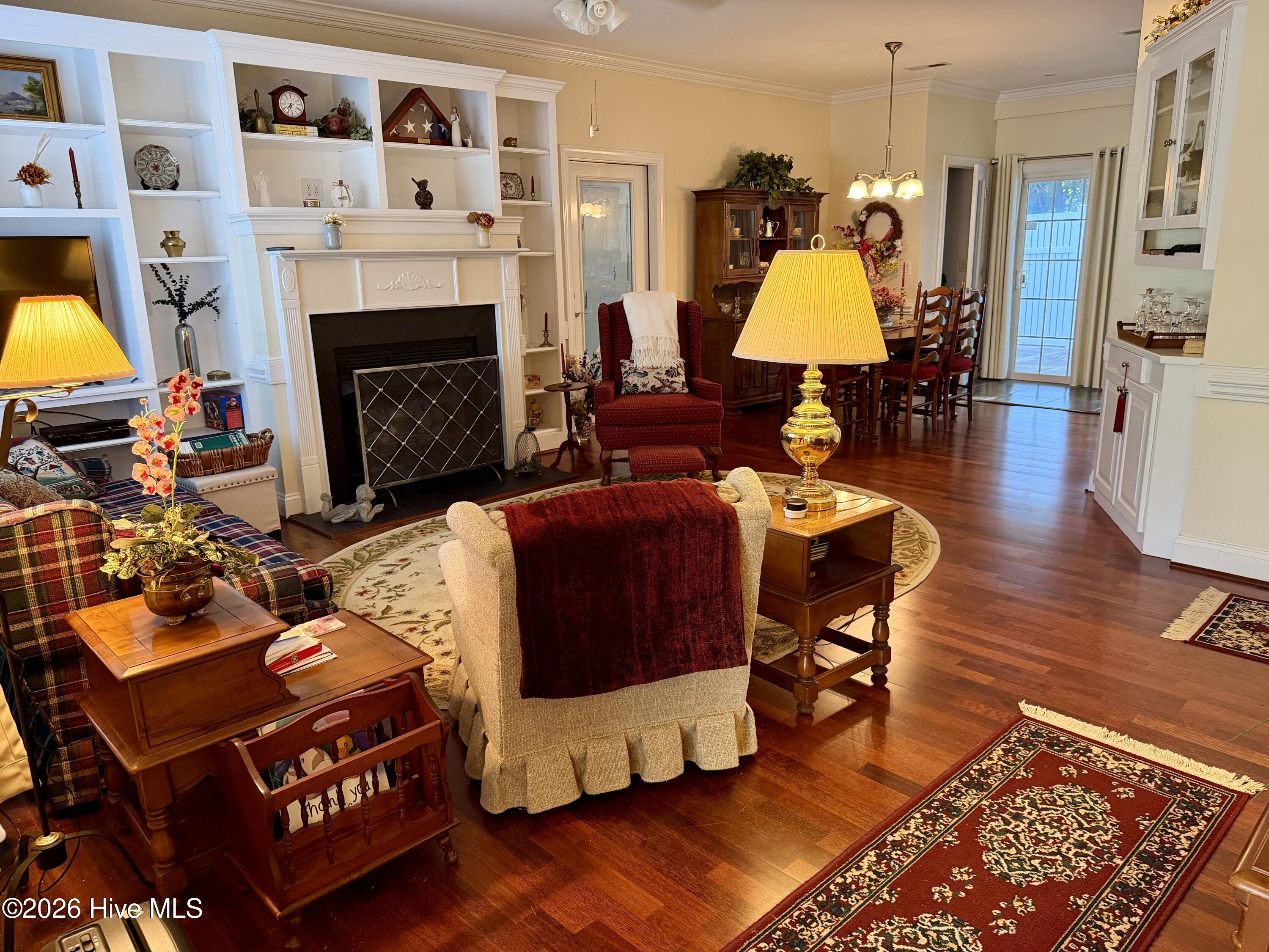 157 Irene Court Property Photo 4