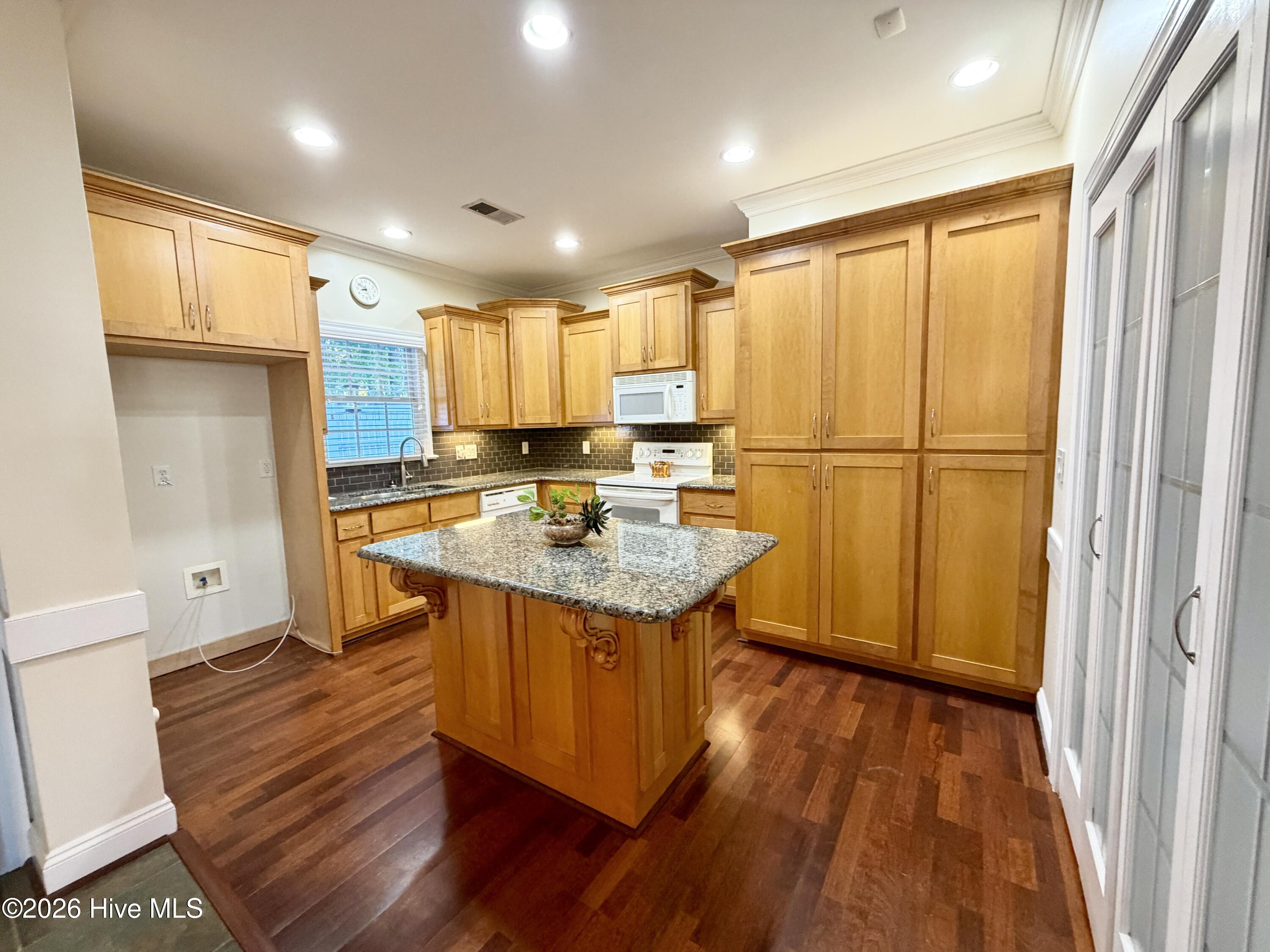 157 Irene Court Property Photo 10