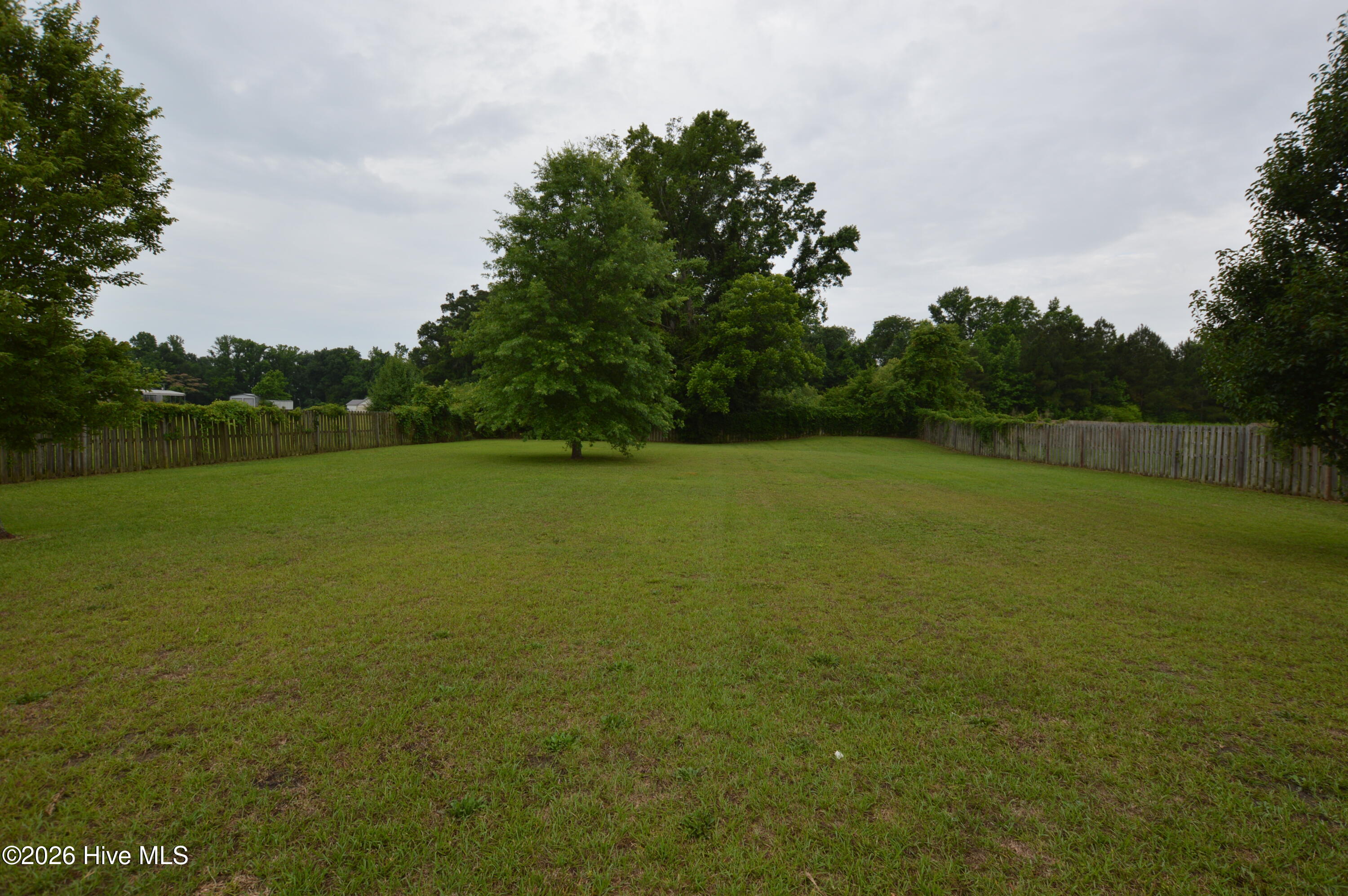 107 Esquire Drive Property Photo 14