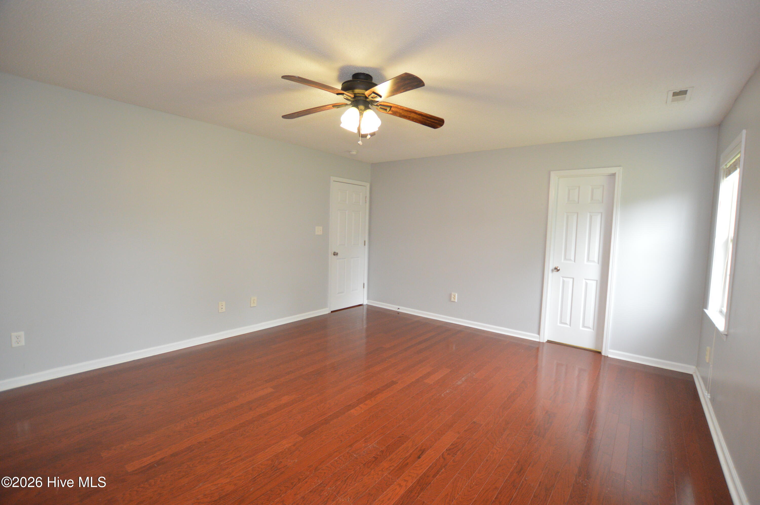 107 Esquire Drive Property Photo 22