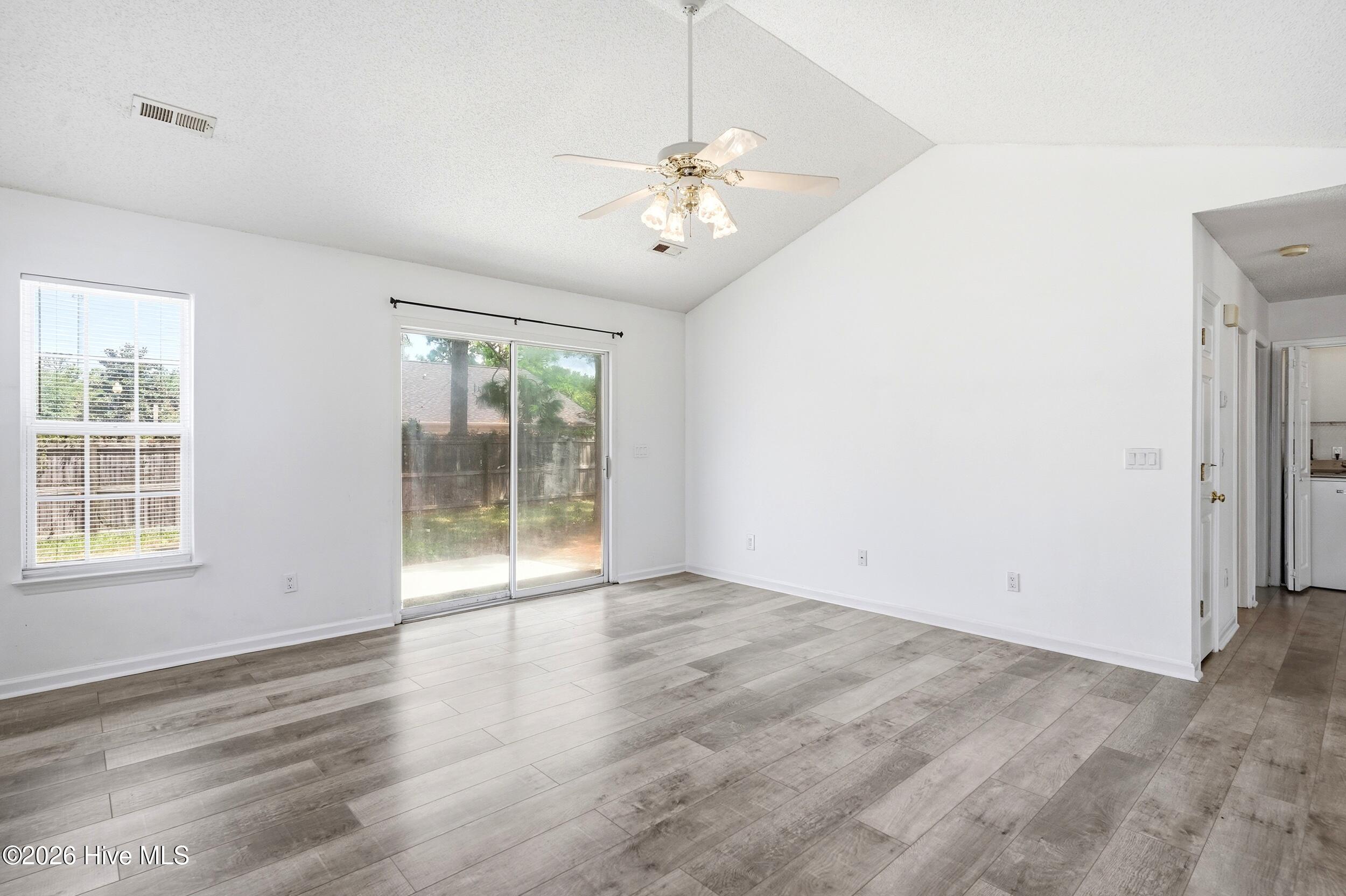 619 Glenarthur Drive Property Photo 10
