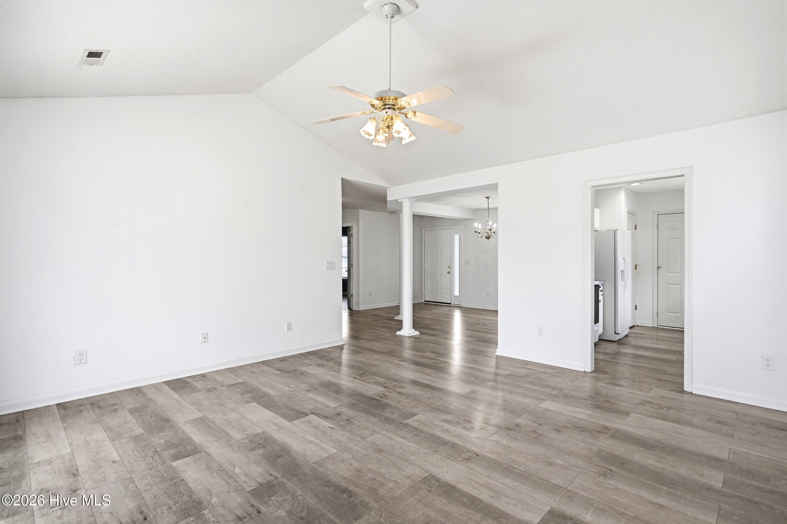 619 Glenarthur Drive Property Photo 11
