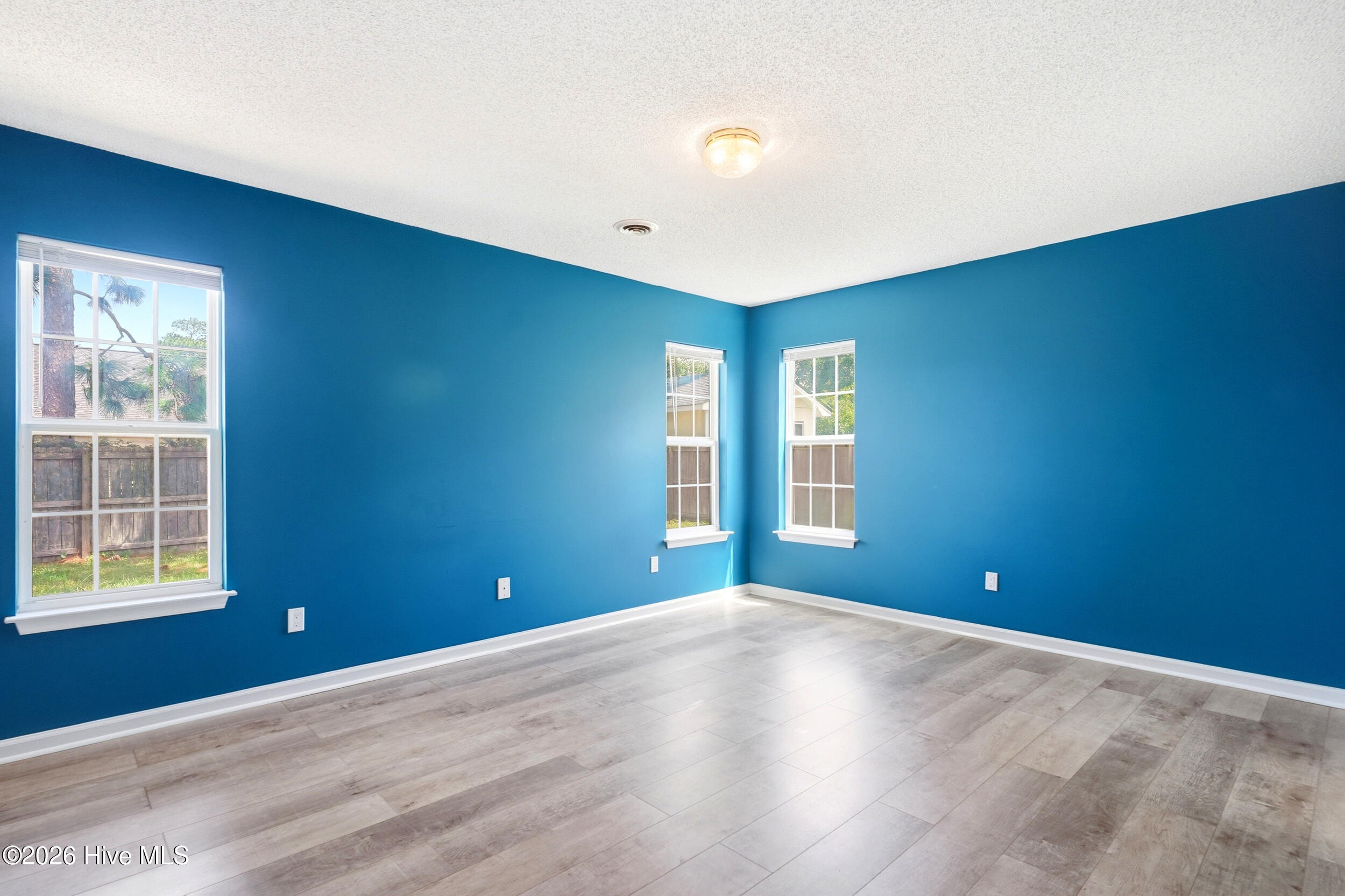619 Glenarthur Drive Property Photo 15