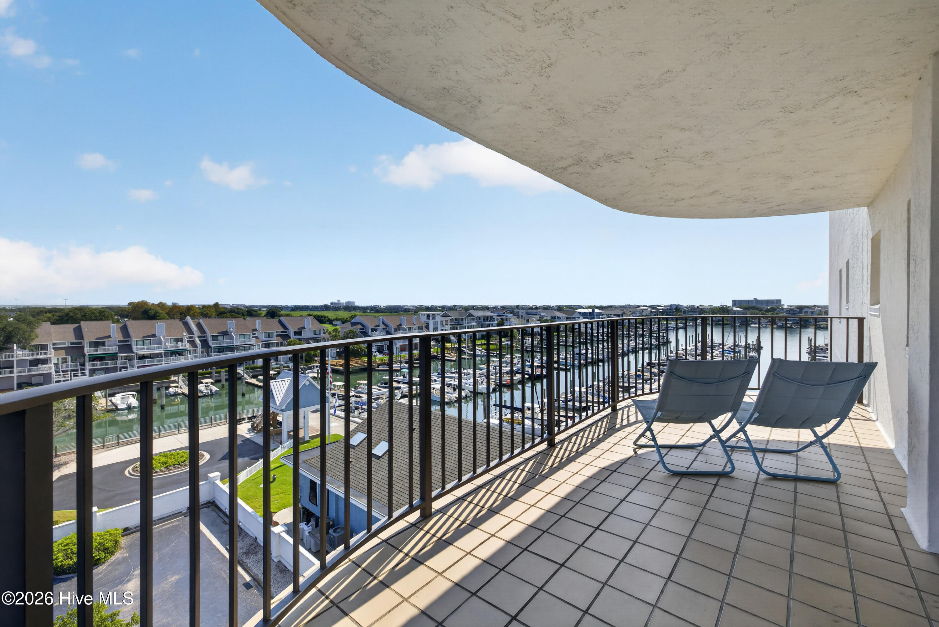 322 Causeway Drive Ste 601 Property Photo 4