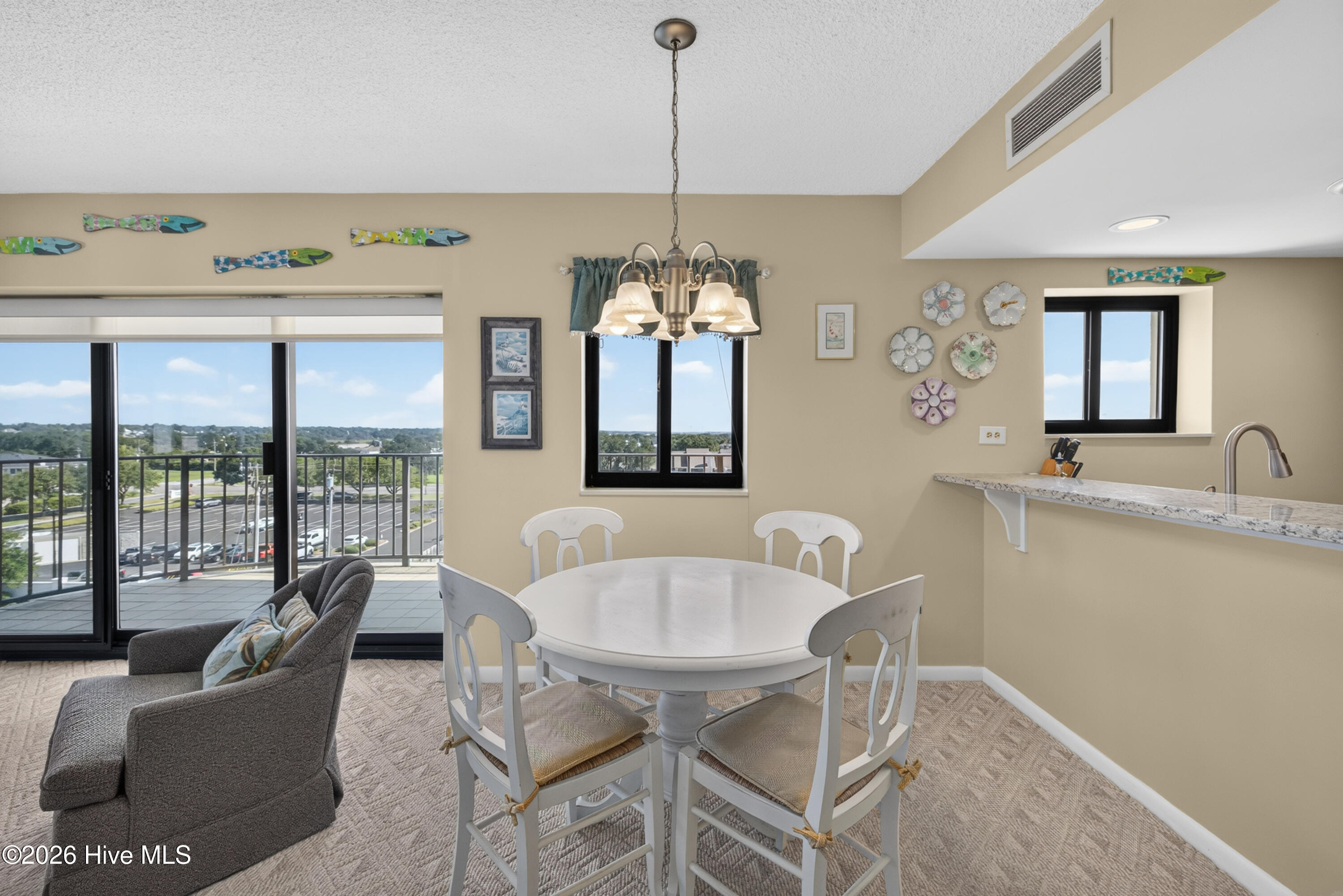 322 Causeway Drive Ste 601 Property Photo 13