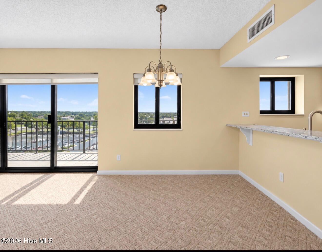 322 Causeway Drive Ste 601 Property Photo 14