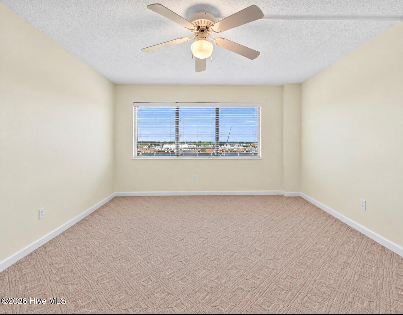 322 Causeway Drive Ste 601 Property Photo 24
