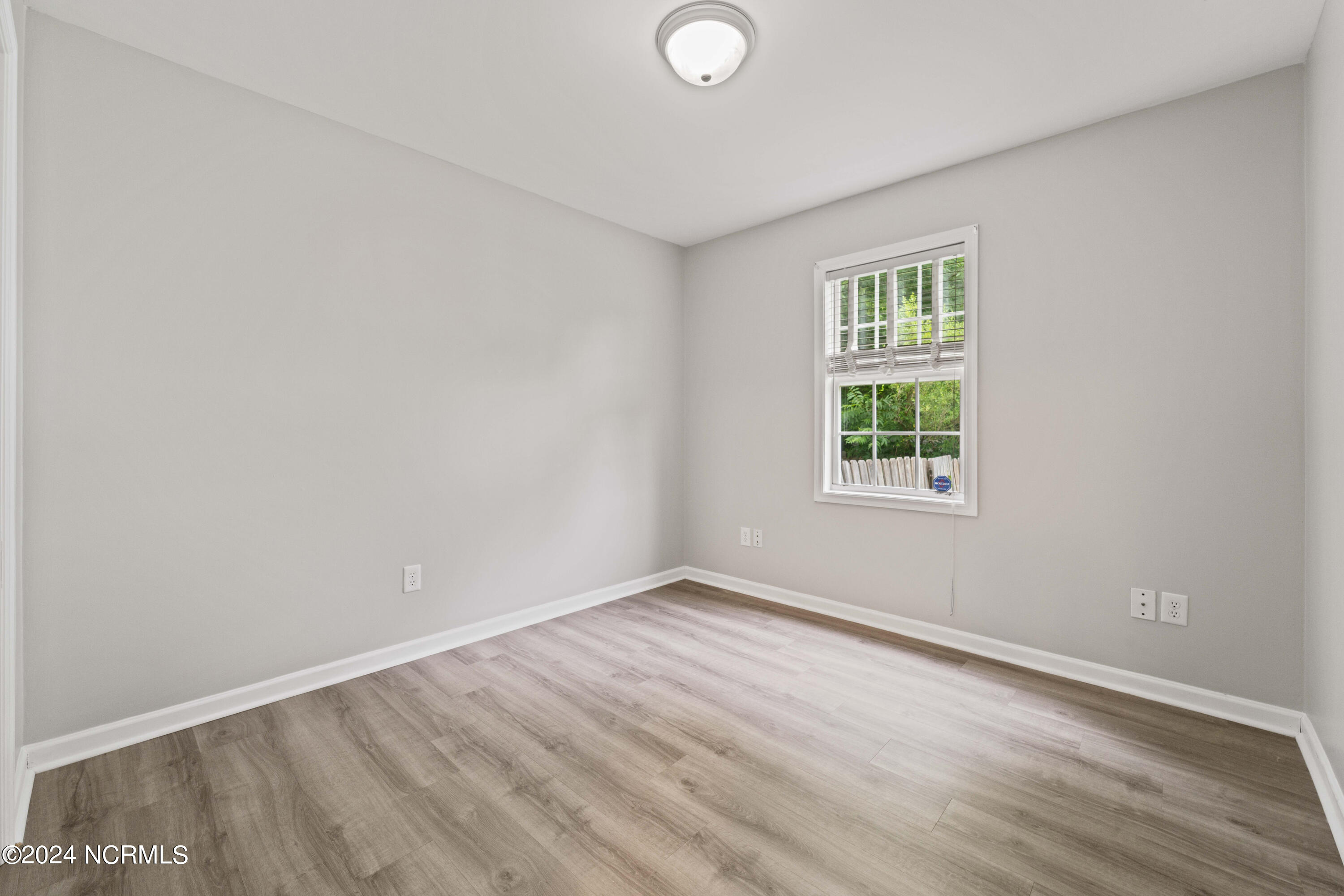 106 Cona Court Property Photo 6