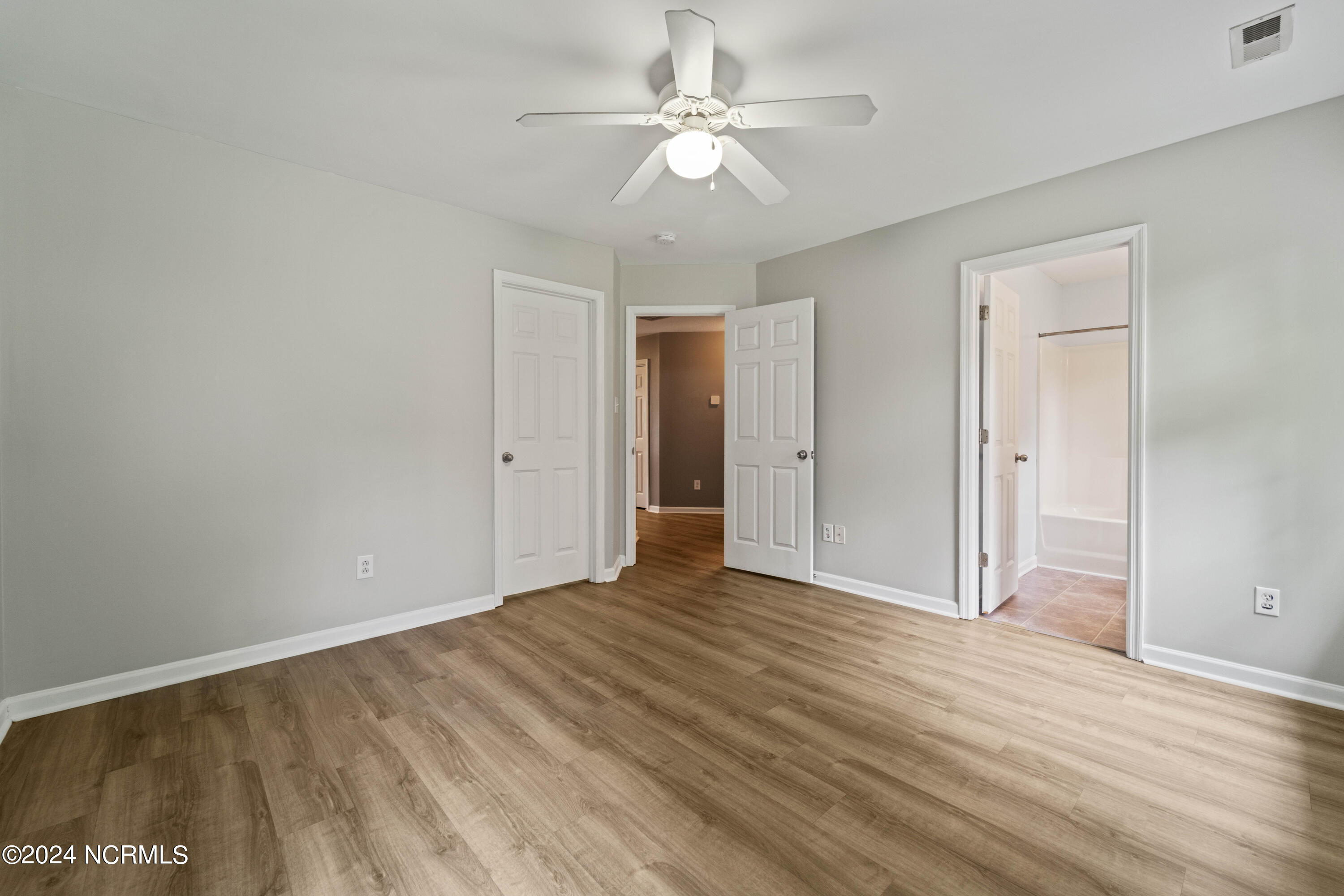 106 Cona Court Property Photo 8