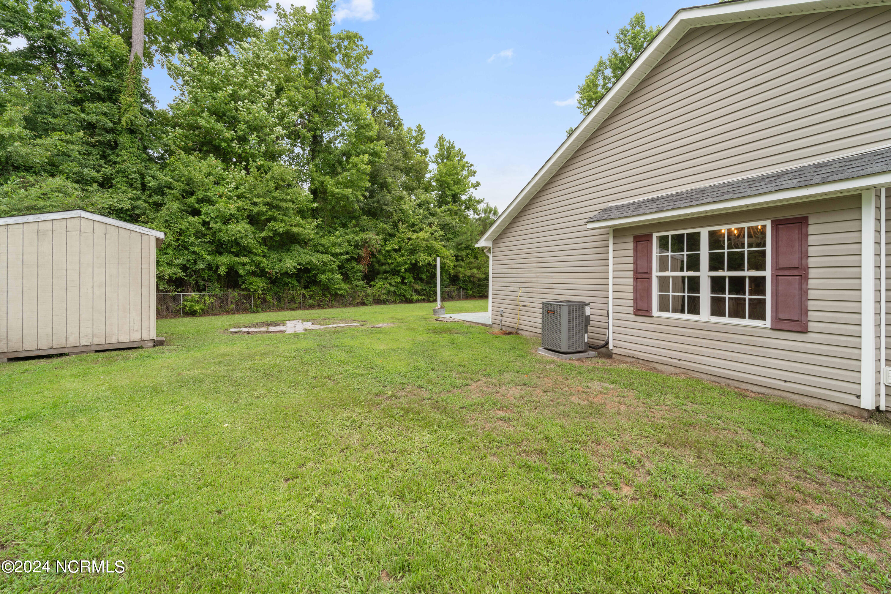106 Cona Court Property Photo 17