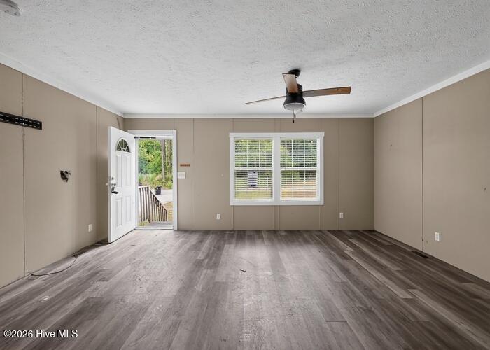 2184 Creekwood Court Sw Property Photo 3