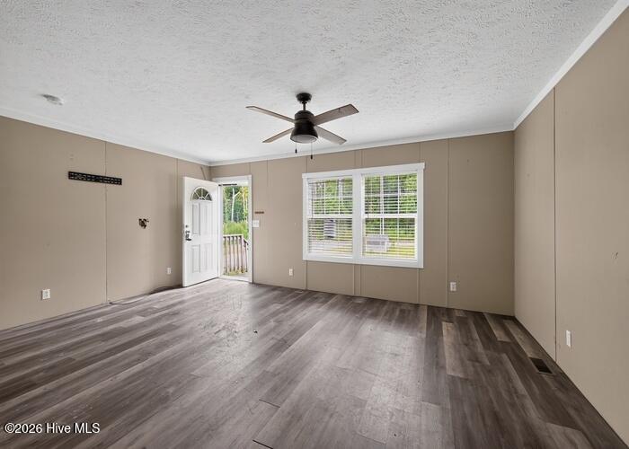 2184 Creekwood Court Sw Property Photo 5