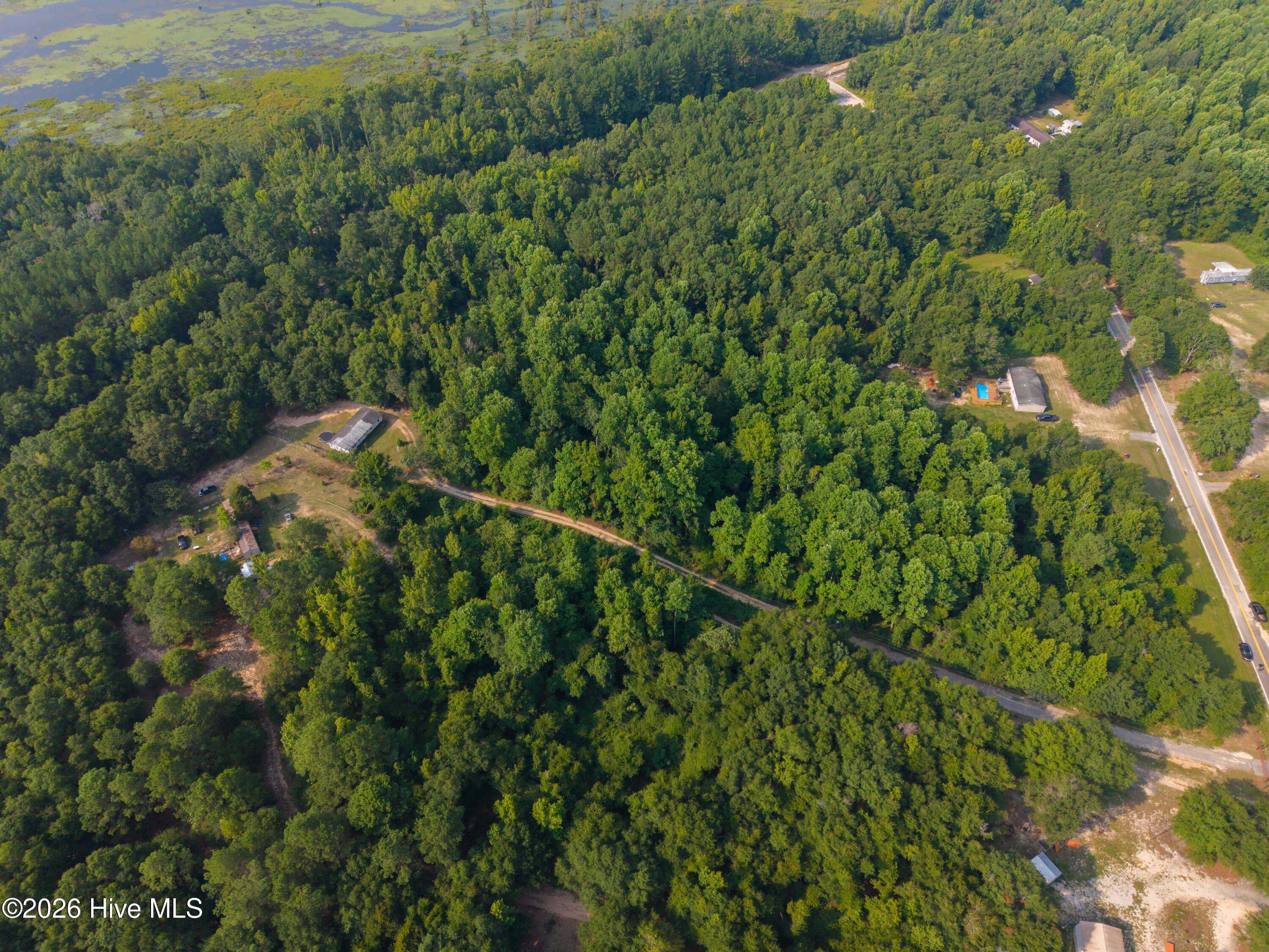 595 Tro Bennock Mill Road Property Photo 8